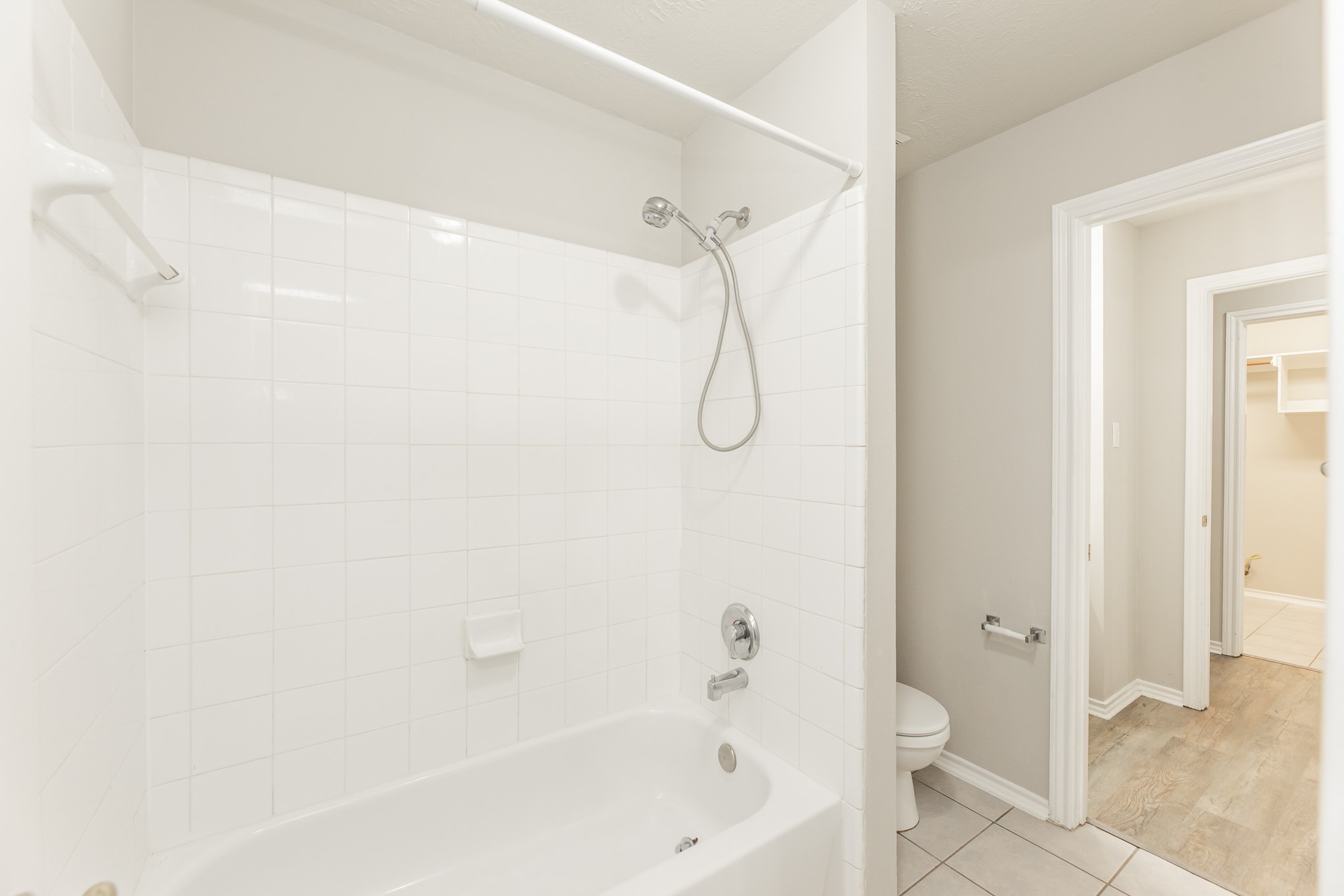 24502 Drakefield Court Property Photo 26