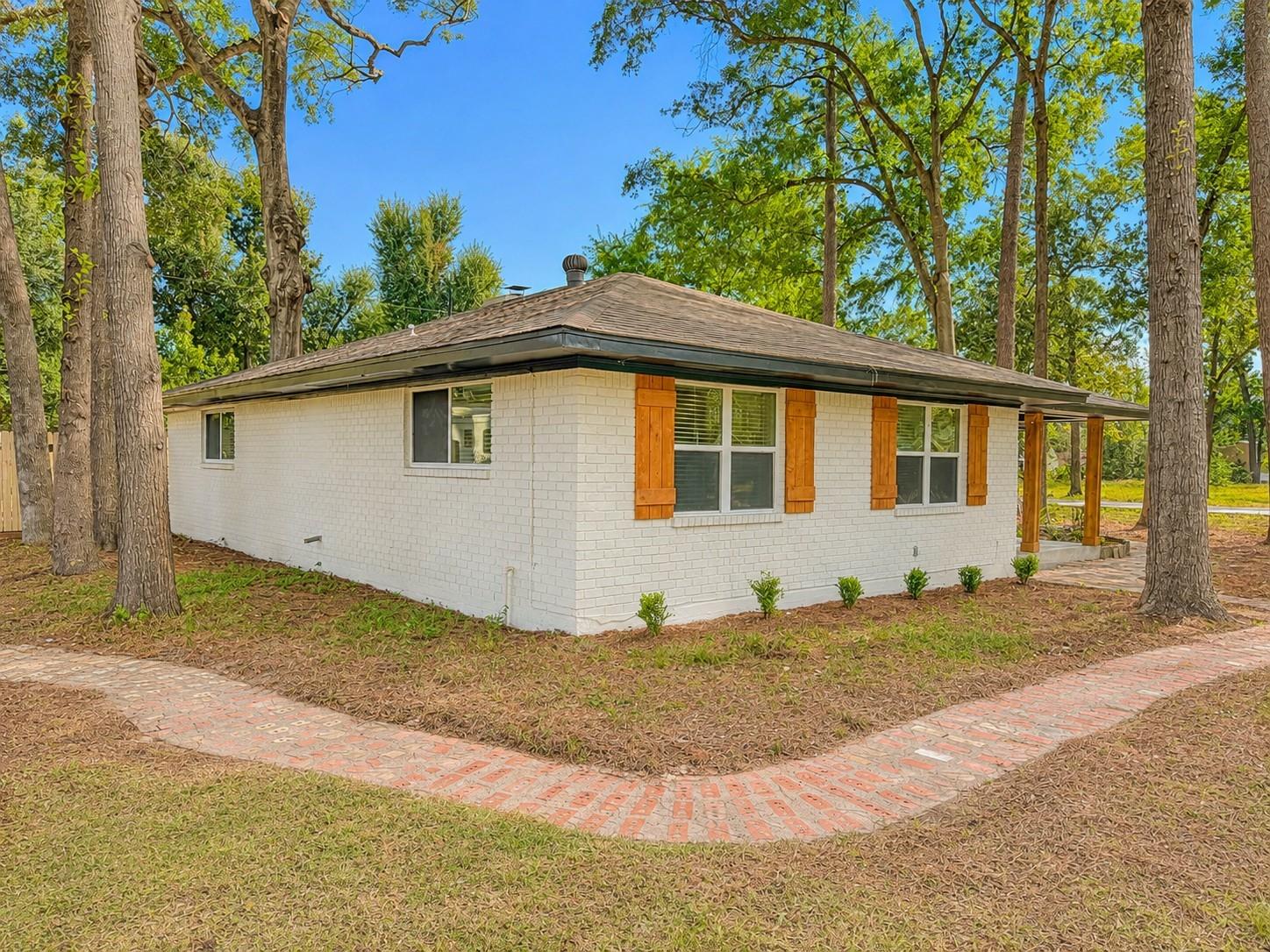 1527 Sungail Drive, Spring Tx 77386 Property Photo 2