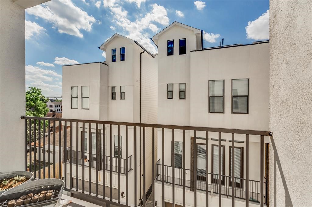 2612 Polk Street B Property Photo 16