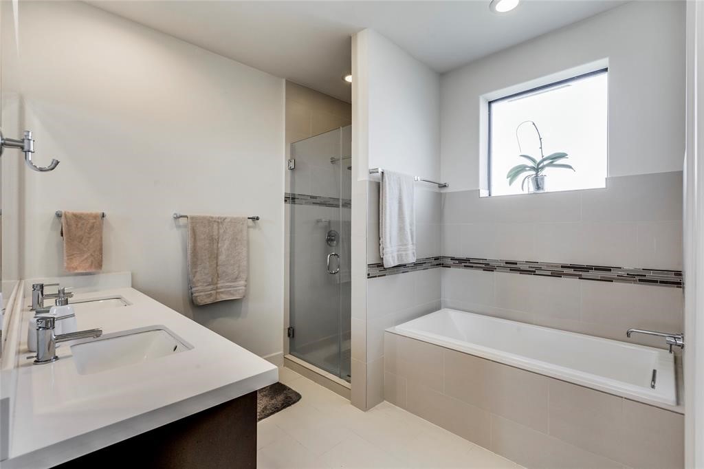 2612 Polk Street B Property Photo 17