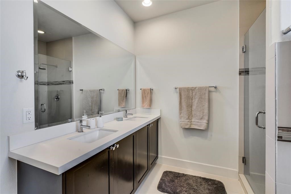 2612 Polk Street B Property Photo 18