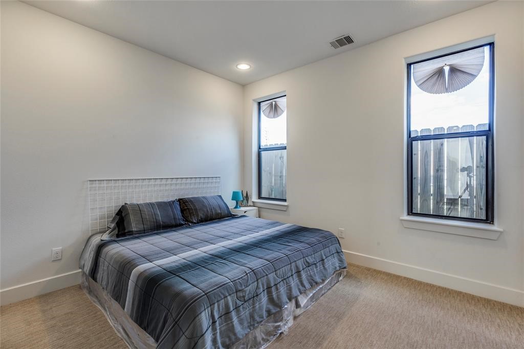 2612 Polk Street B Property Photo 19