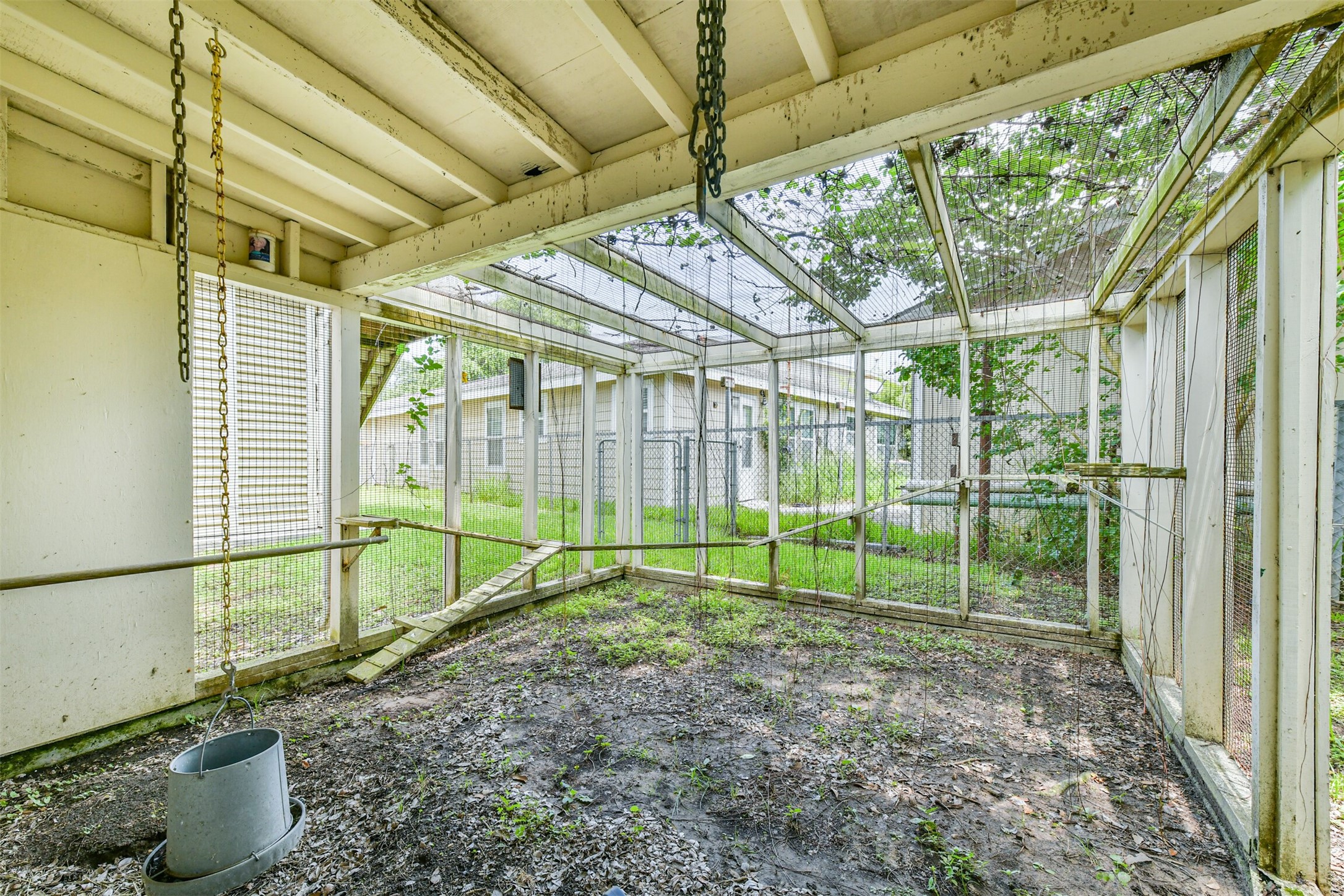 5723 Stewart Avenue Property Photo 9
