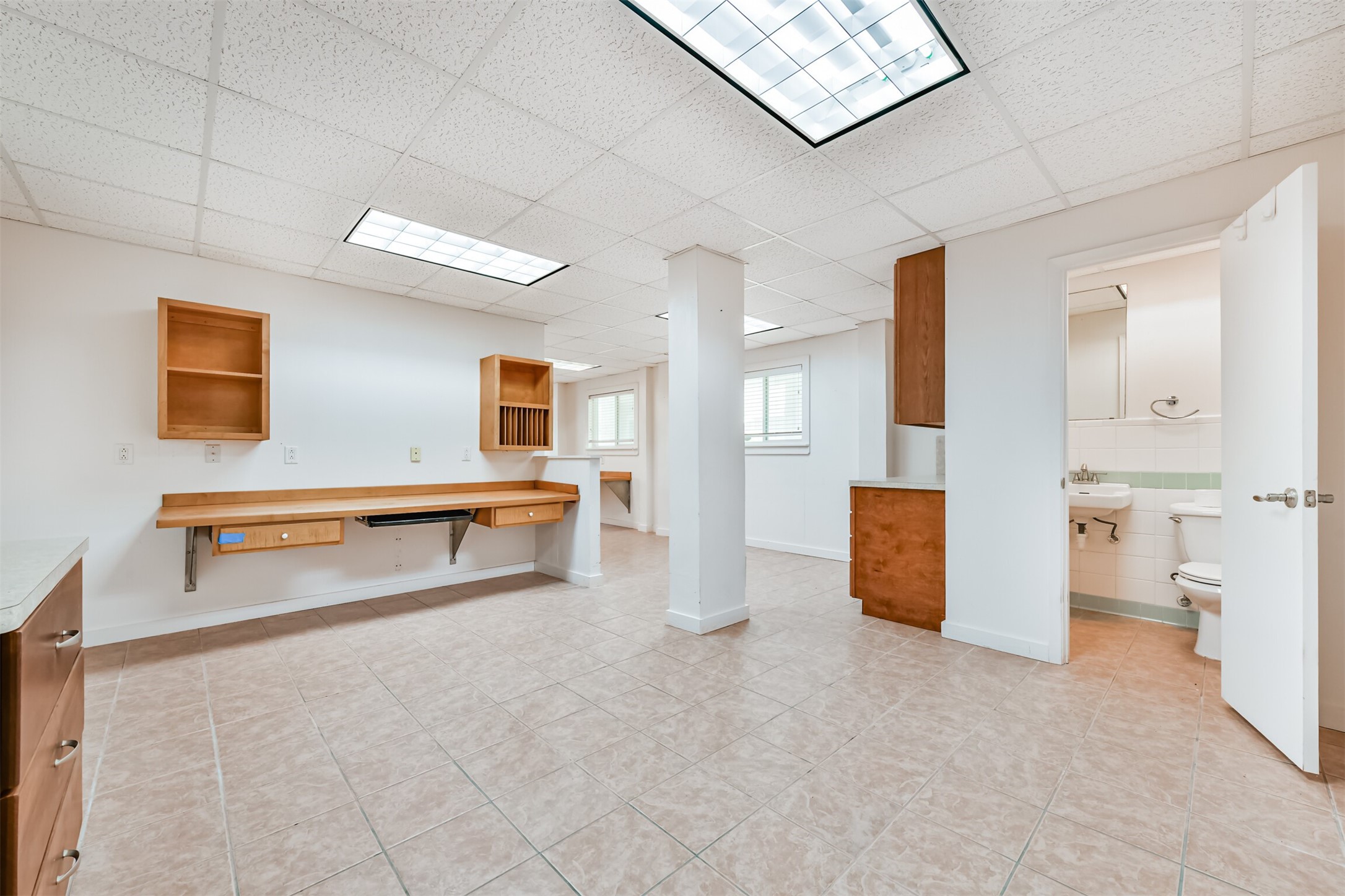 5723 Stewart Avenue Property Photo 12