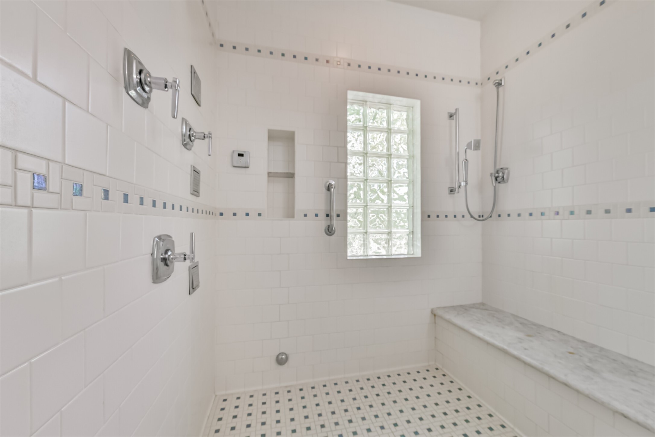 5723 Stewart Avenue Property Photo 35