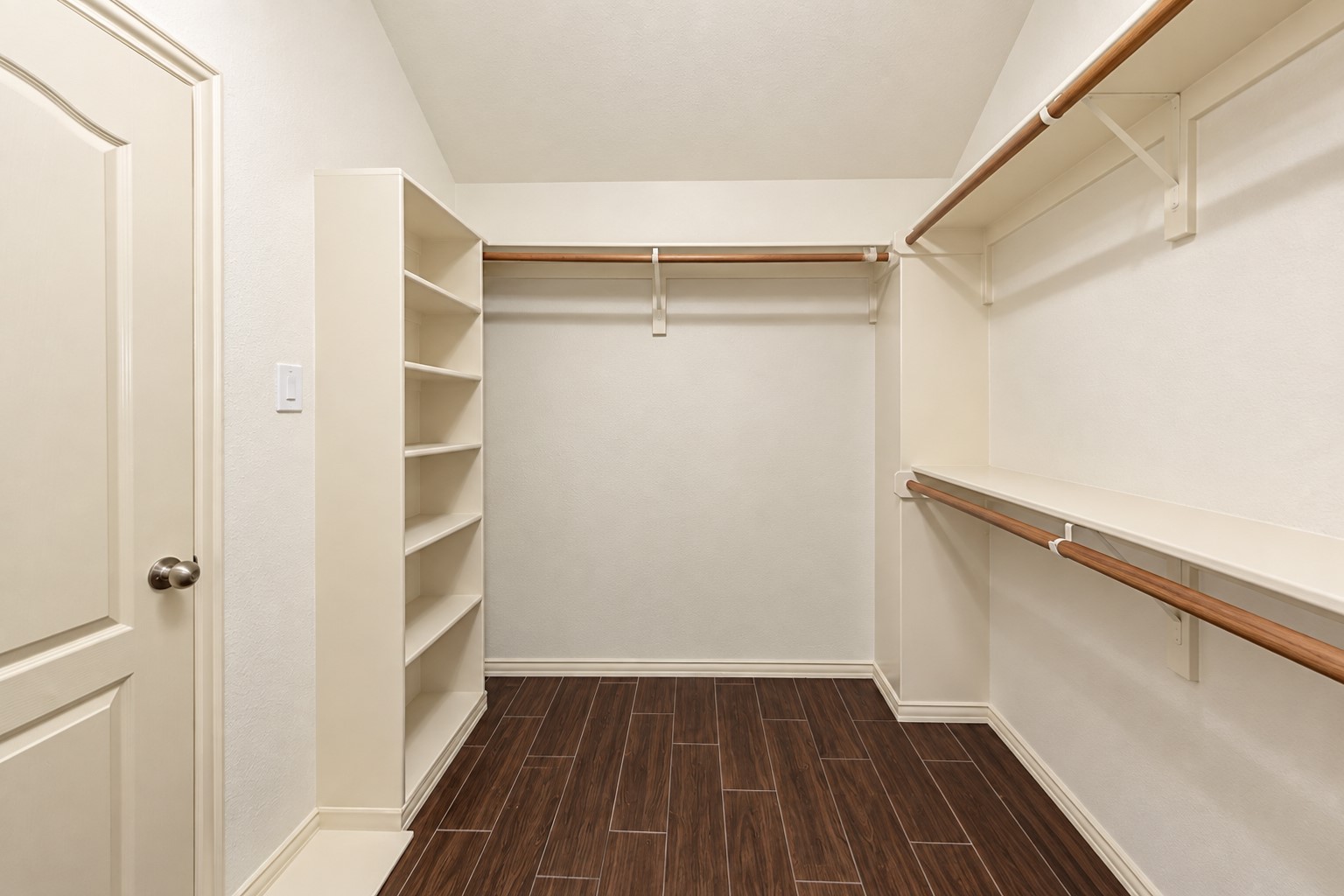 1514 Palisade Green Drive Property Photo 29