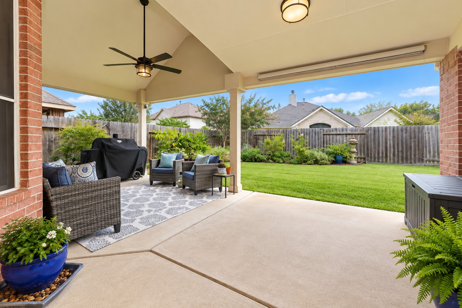 1514 Palisade Green Drive Property Photo 32