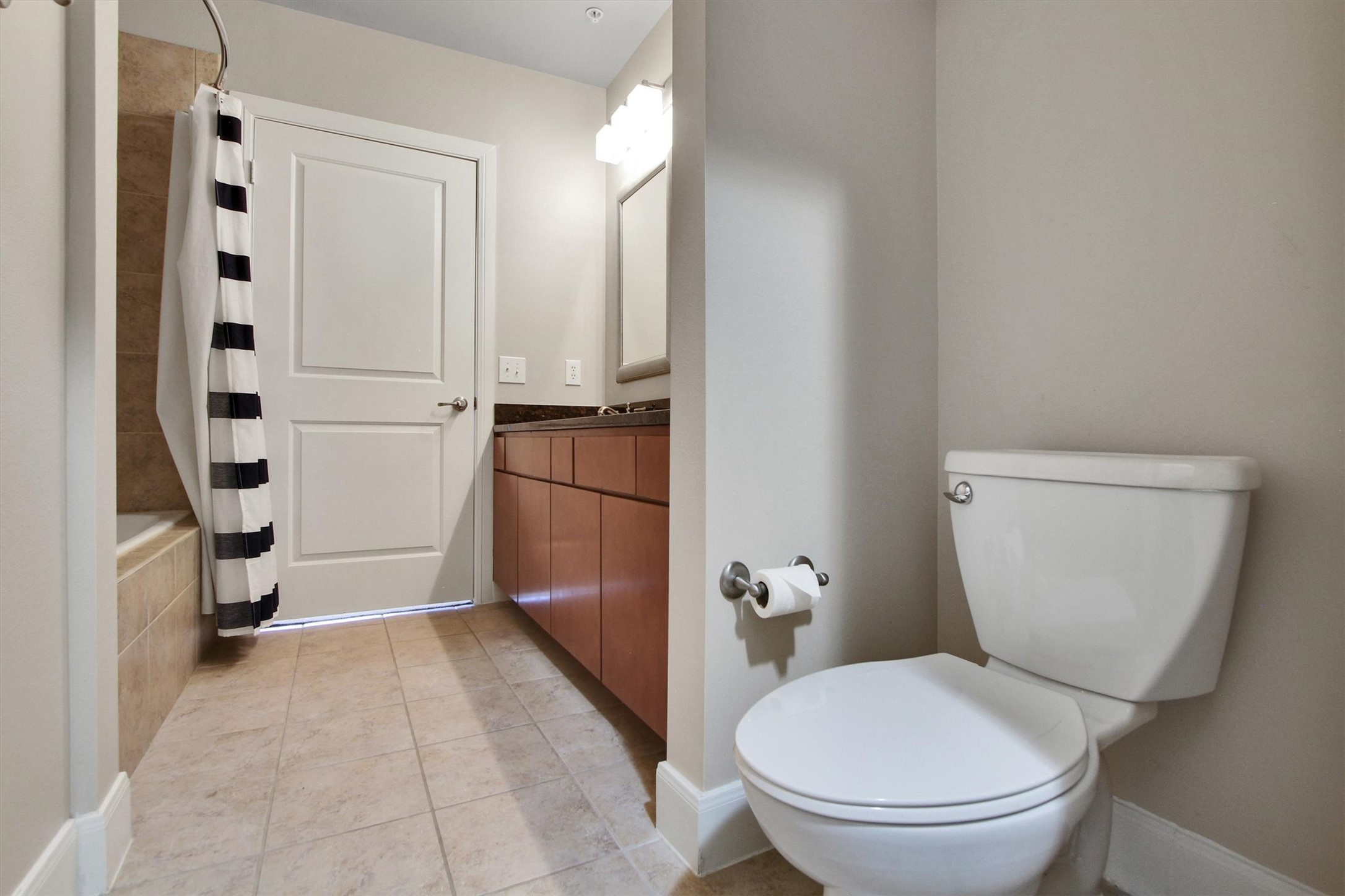 300 St Joseph Parkway 318 Property Photo 16
