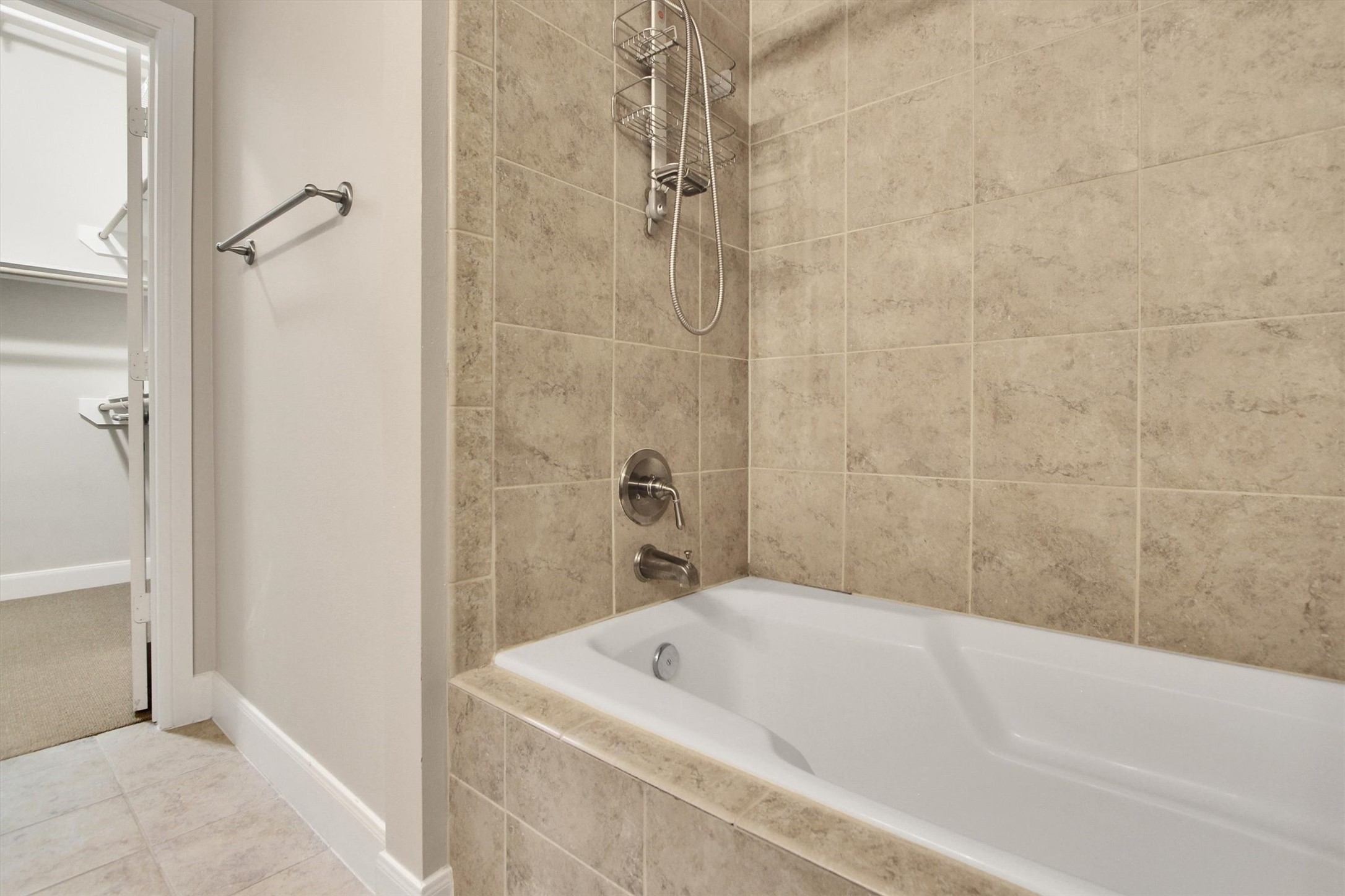 300 St Joseph Parkway 318 Property Photo 17