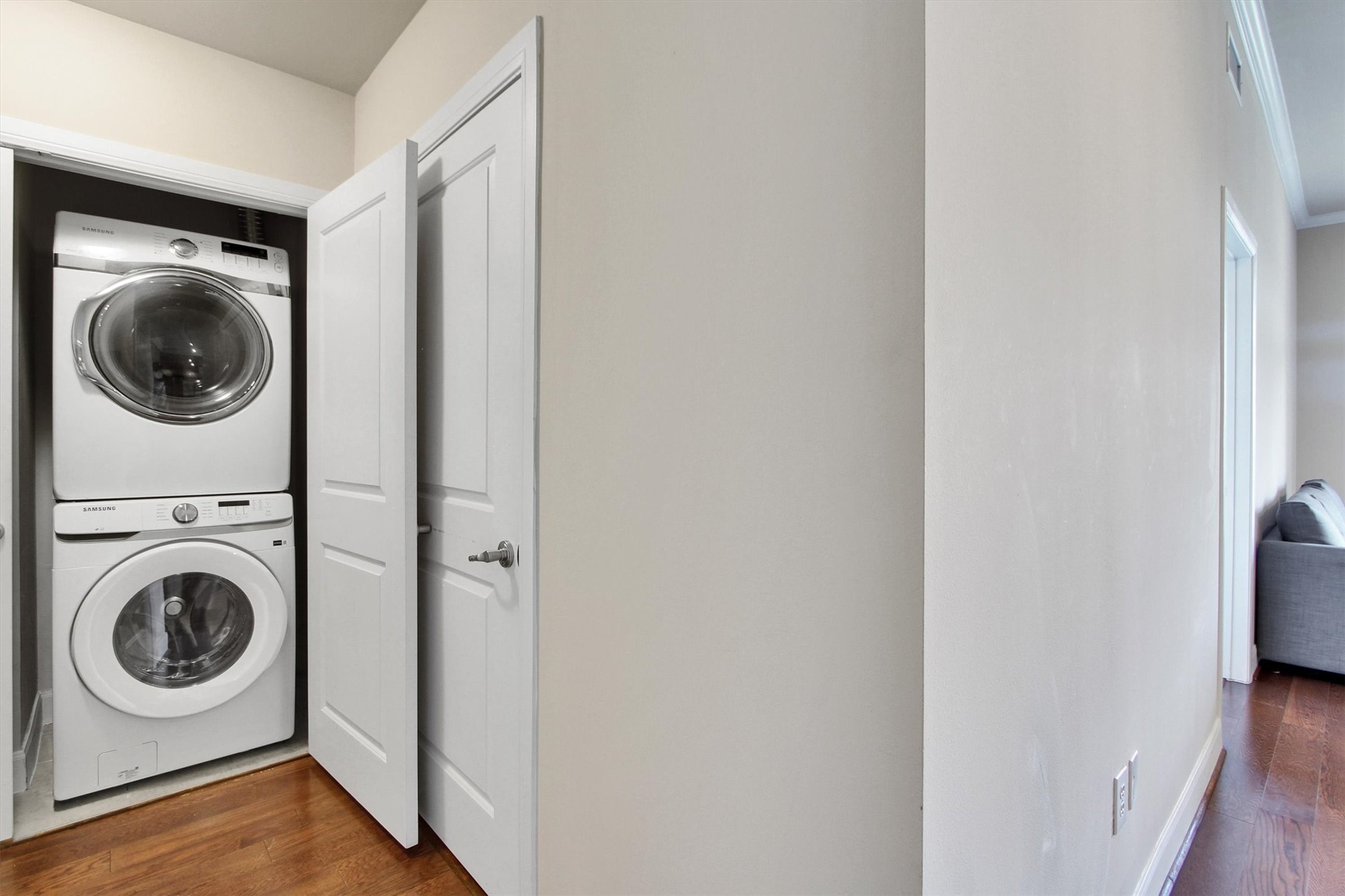 300 St Joseph Parkway 318 Property Photo 22