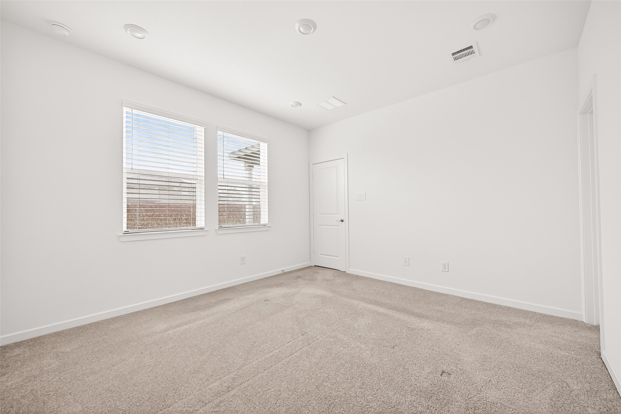 21815 White Bellflower Lane Property Photo 23