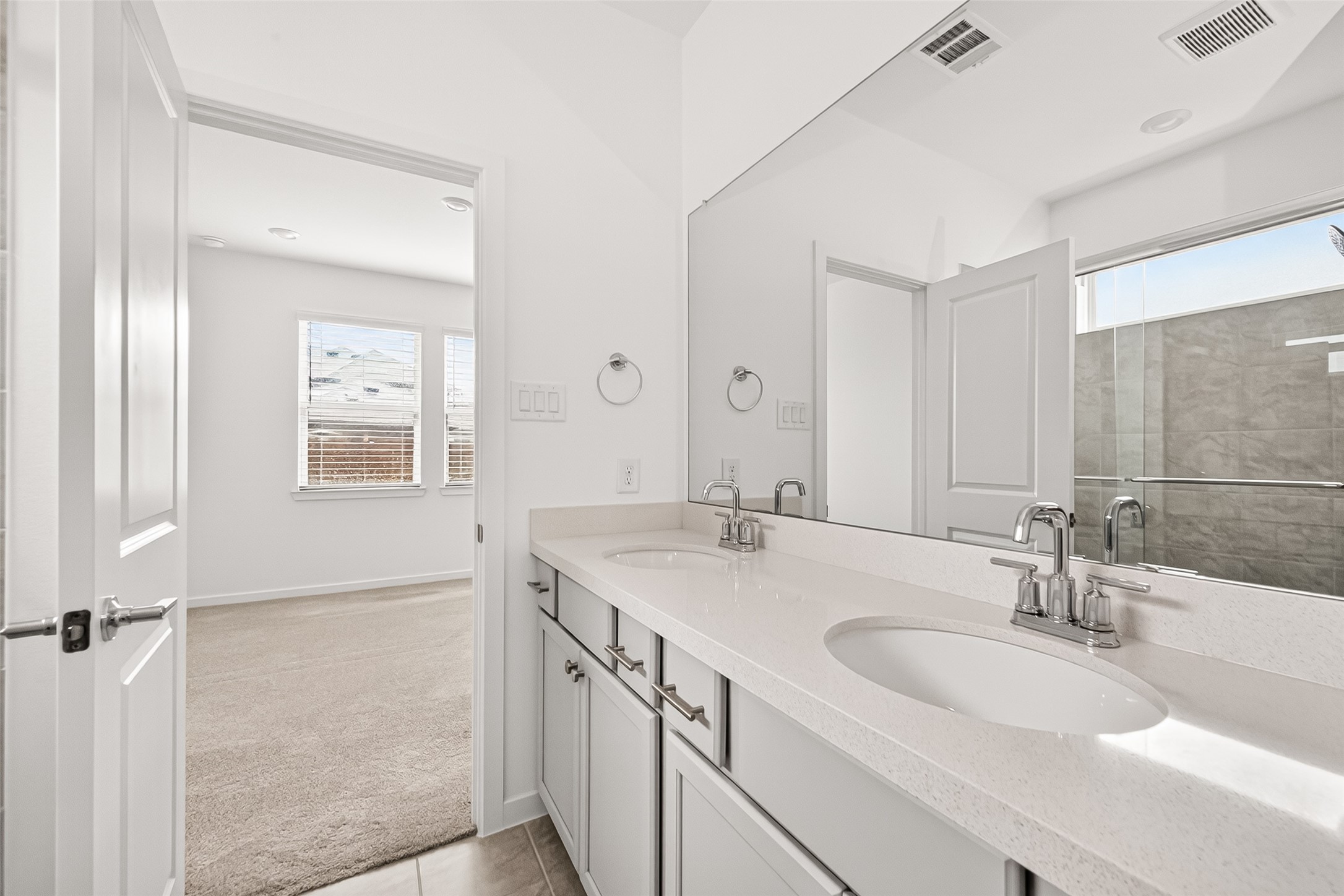 21815 White Bellflower Lane Property Photo 27