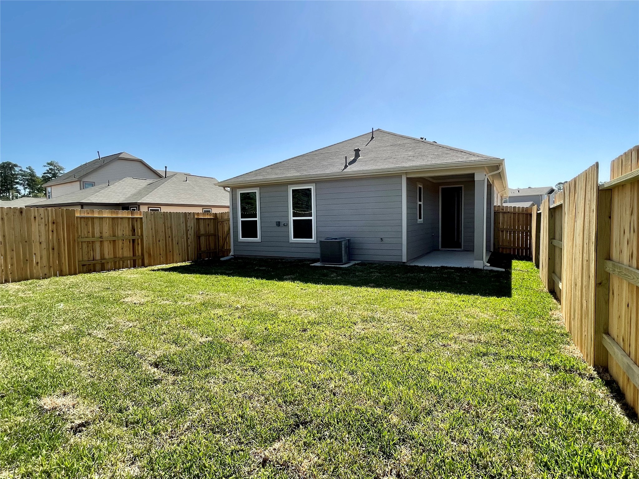 3307 Nila Creek Drive Property Photo 5
