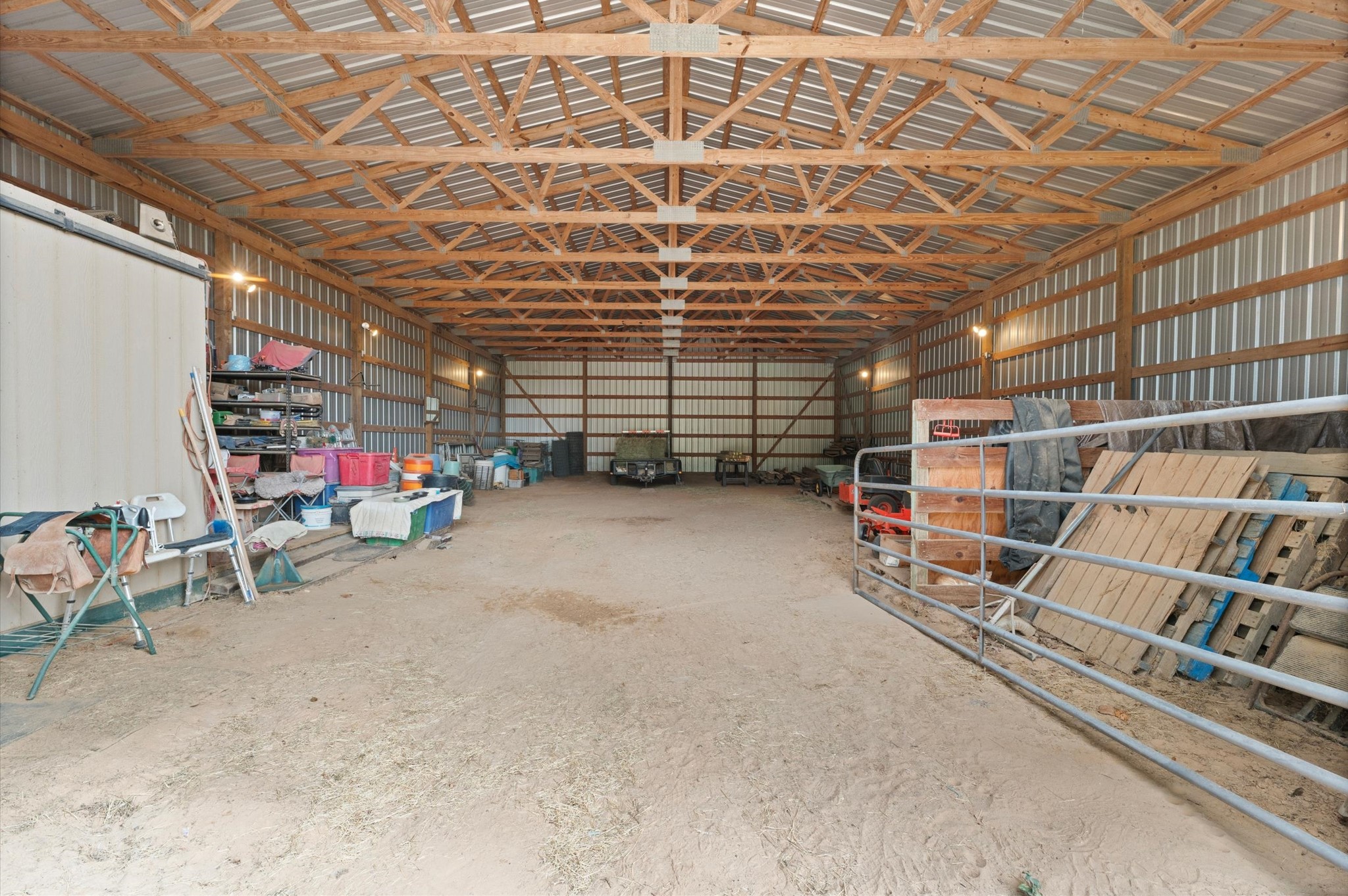 29381 Highway 6 Property Photo 16
