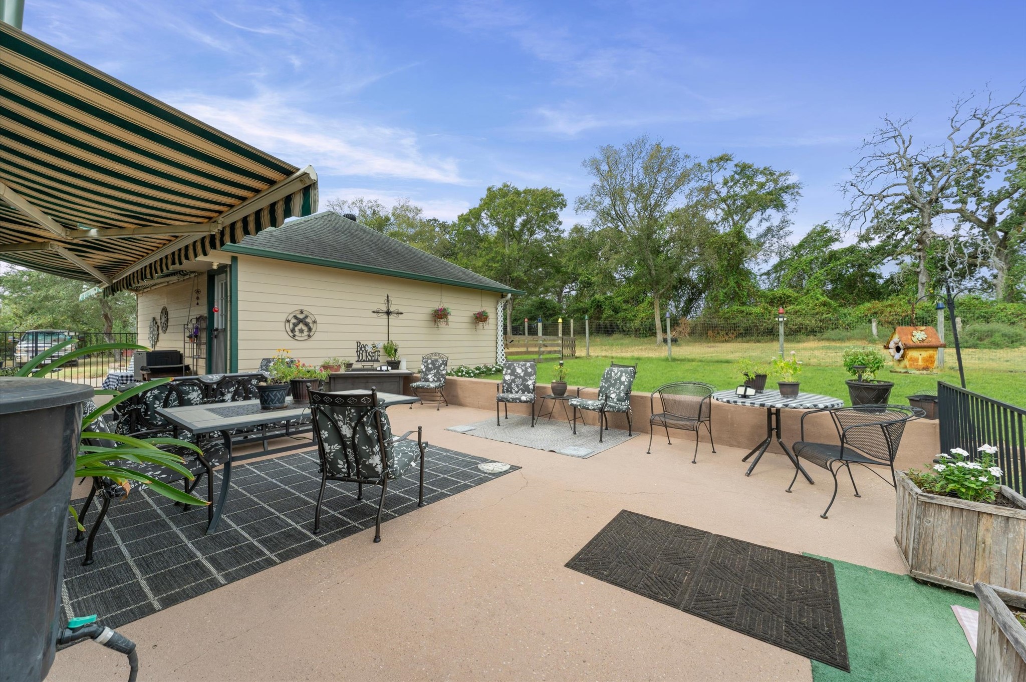 29381 Highway 6 Property Photo 18