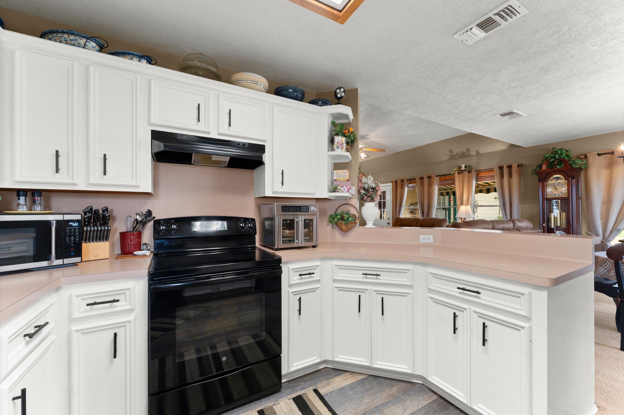 29381 Highway 6 Property Photo 22