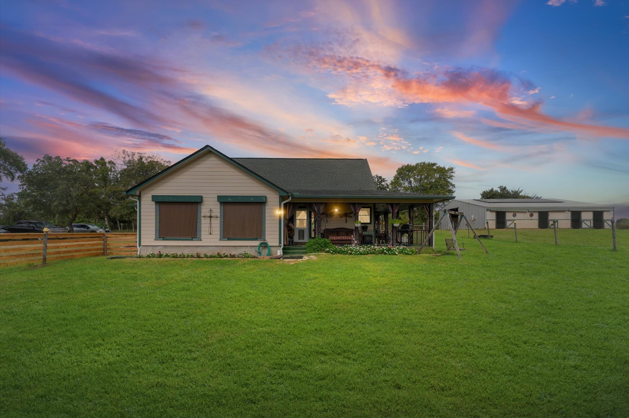 29381 Highway 6 Property Photo 38