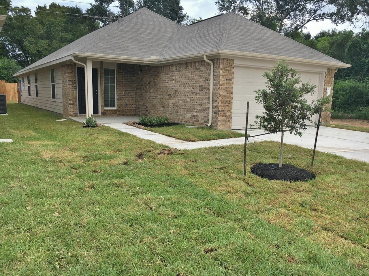 5302 Aranas Lane Property Photo 1