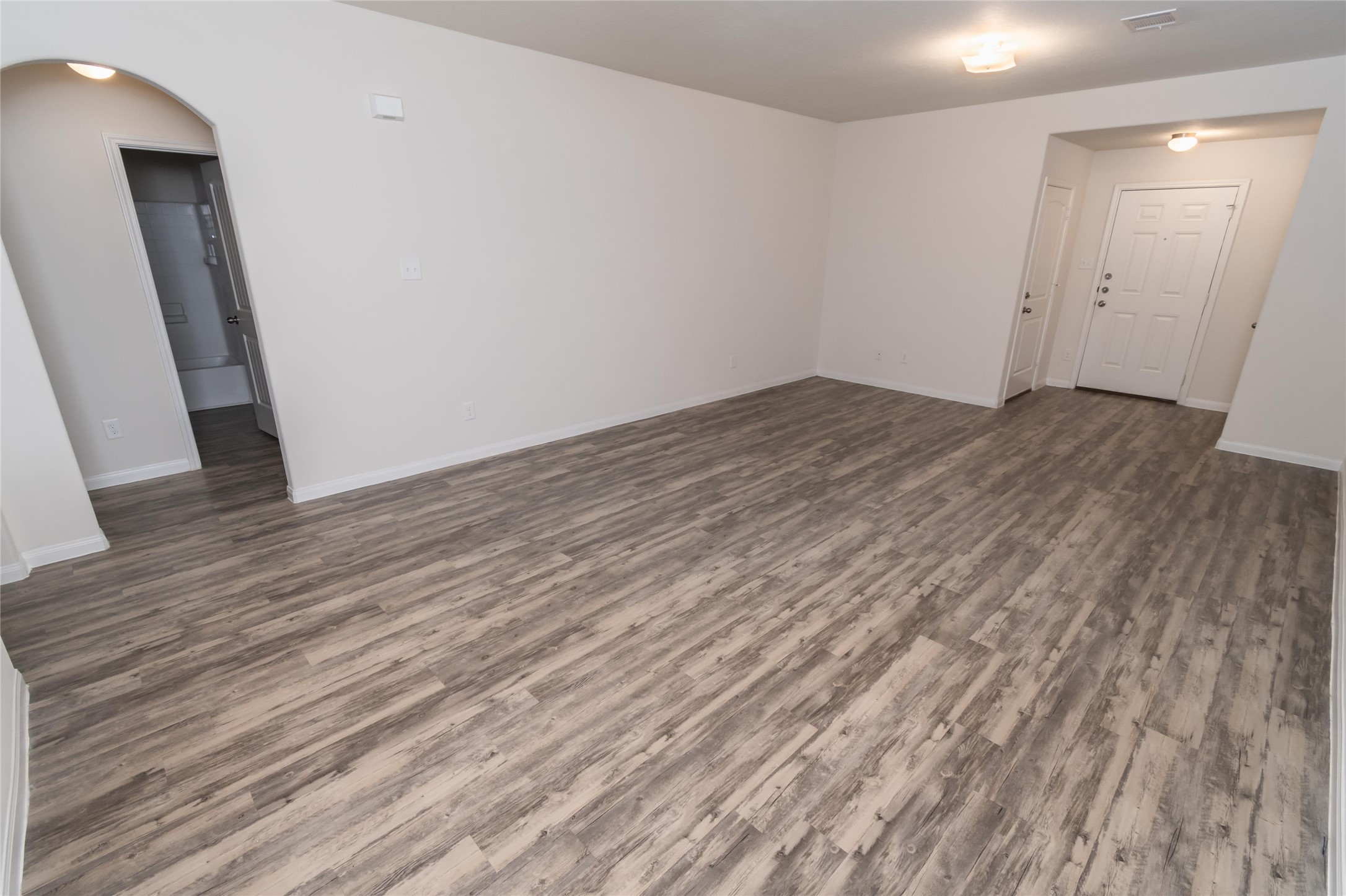 5302 Aranas Lane Property Photo 5
