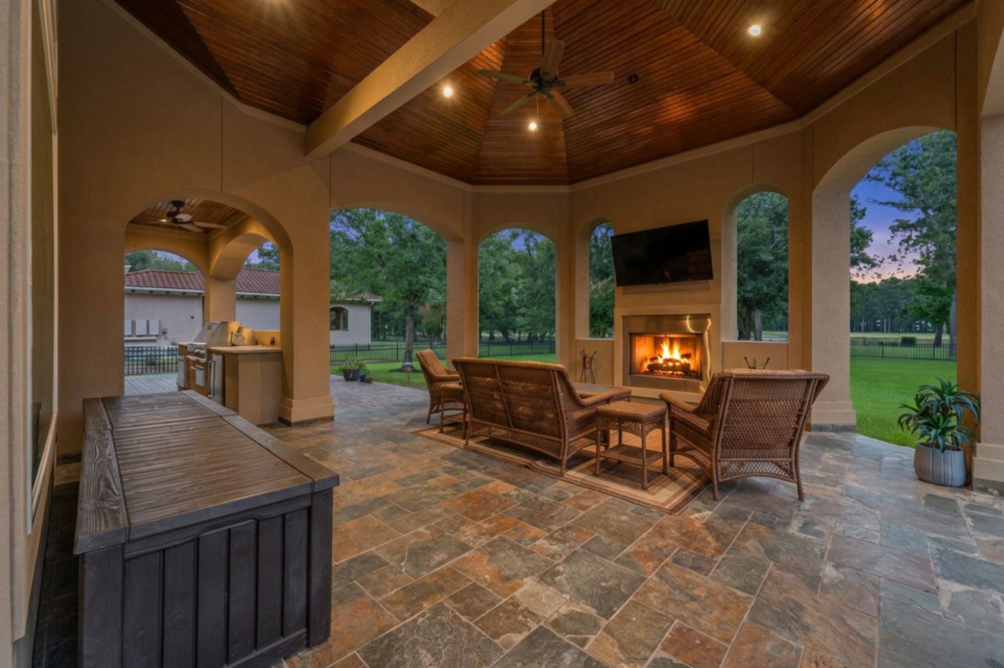 28427 Woodsons Lake Drive Property Photo 45