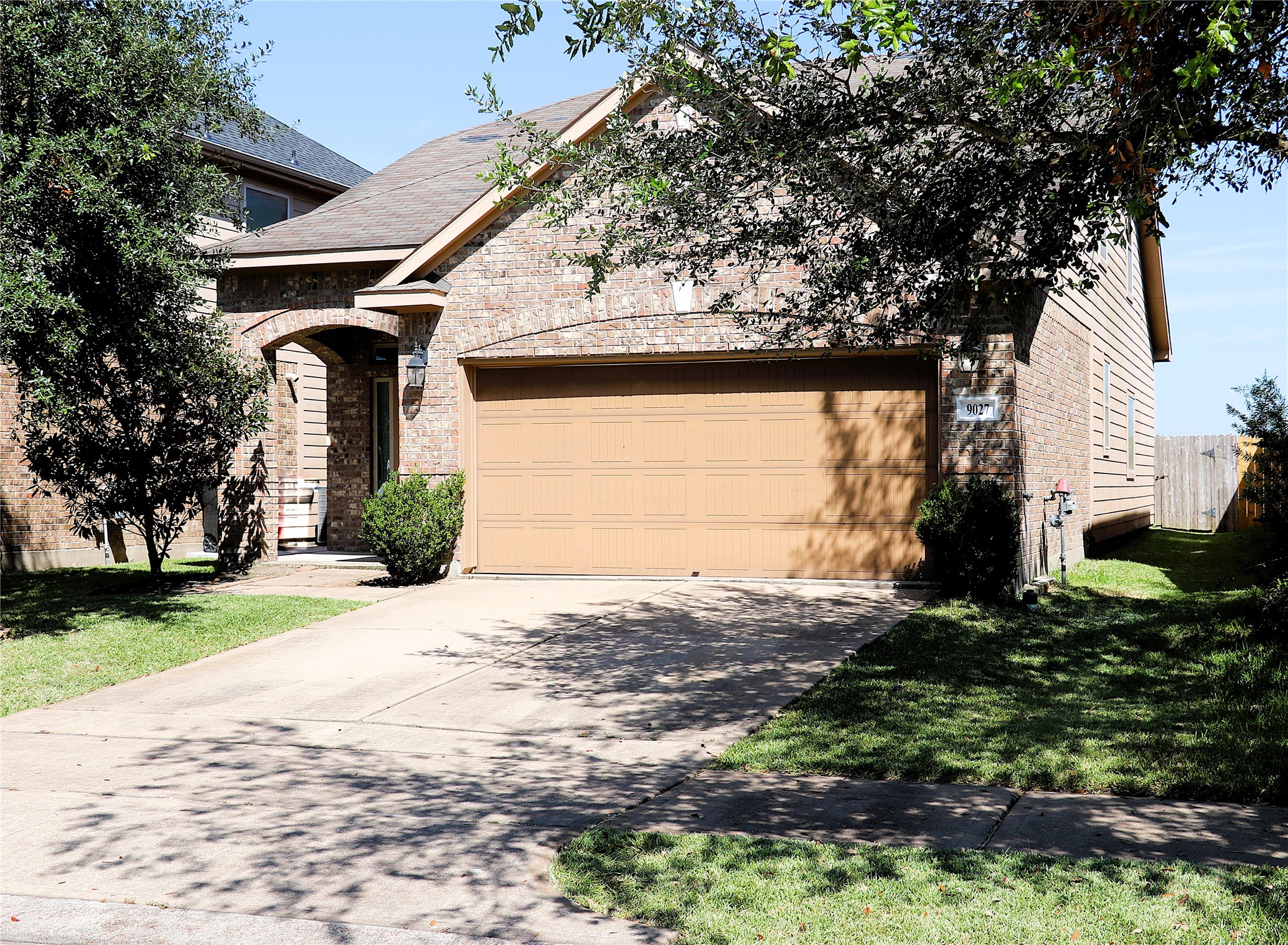 9027 Fuqua Ridge Lane Property Photo 1