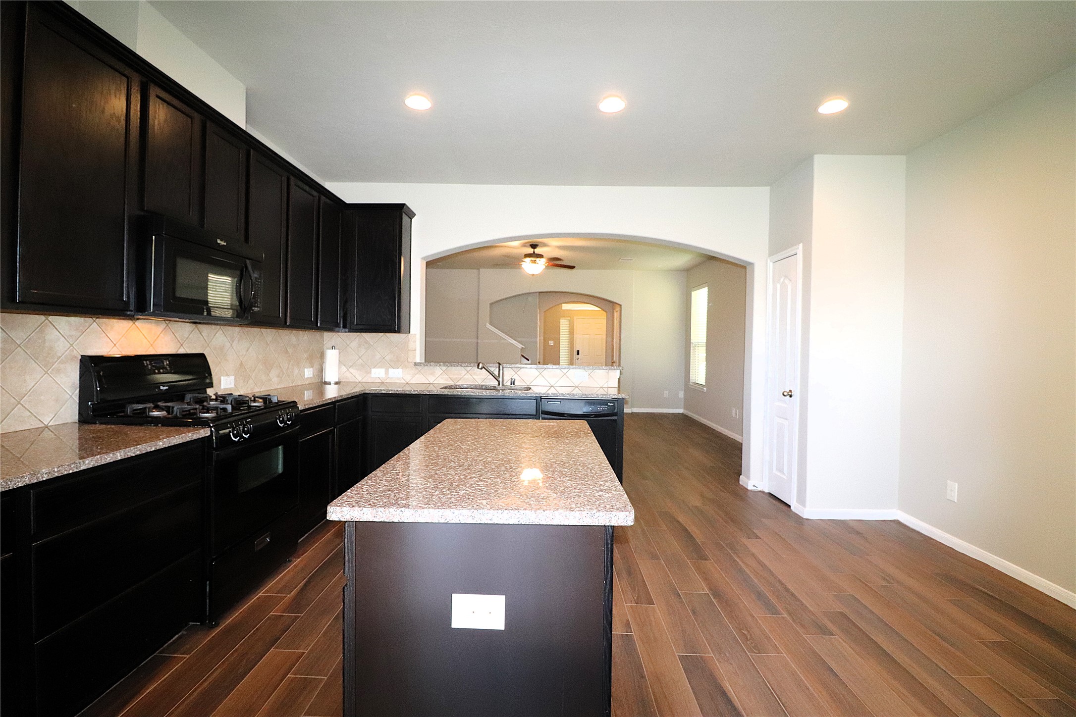 9027 Fuqua Ridge Lane Property Photo 12