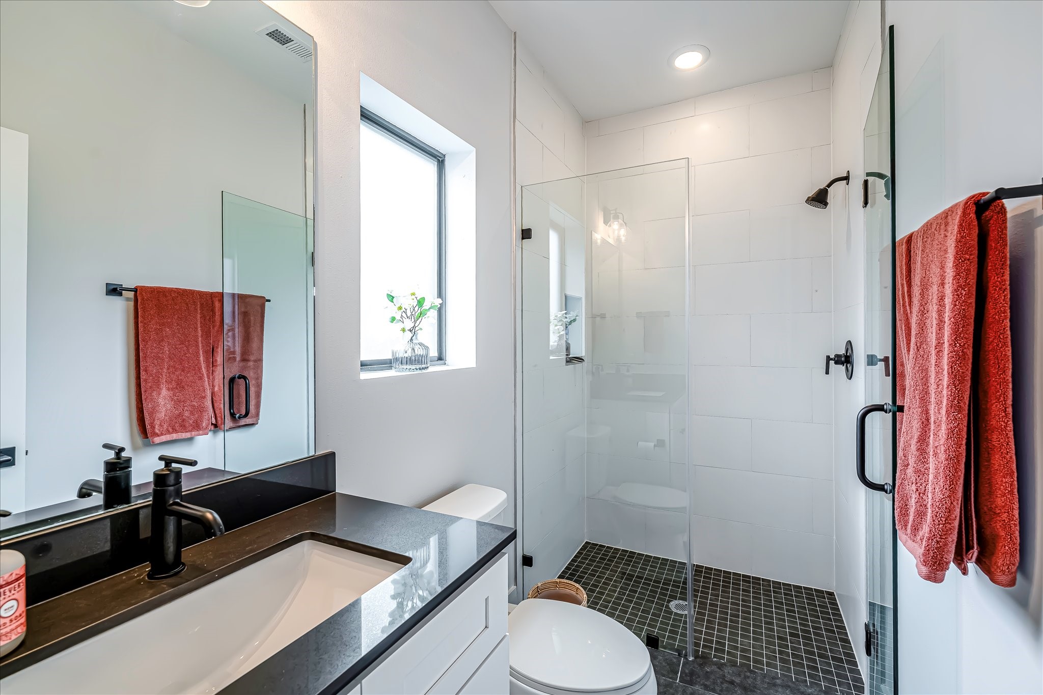 3514 Arlington Street Property Photo 8