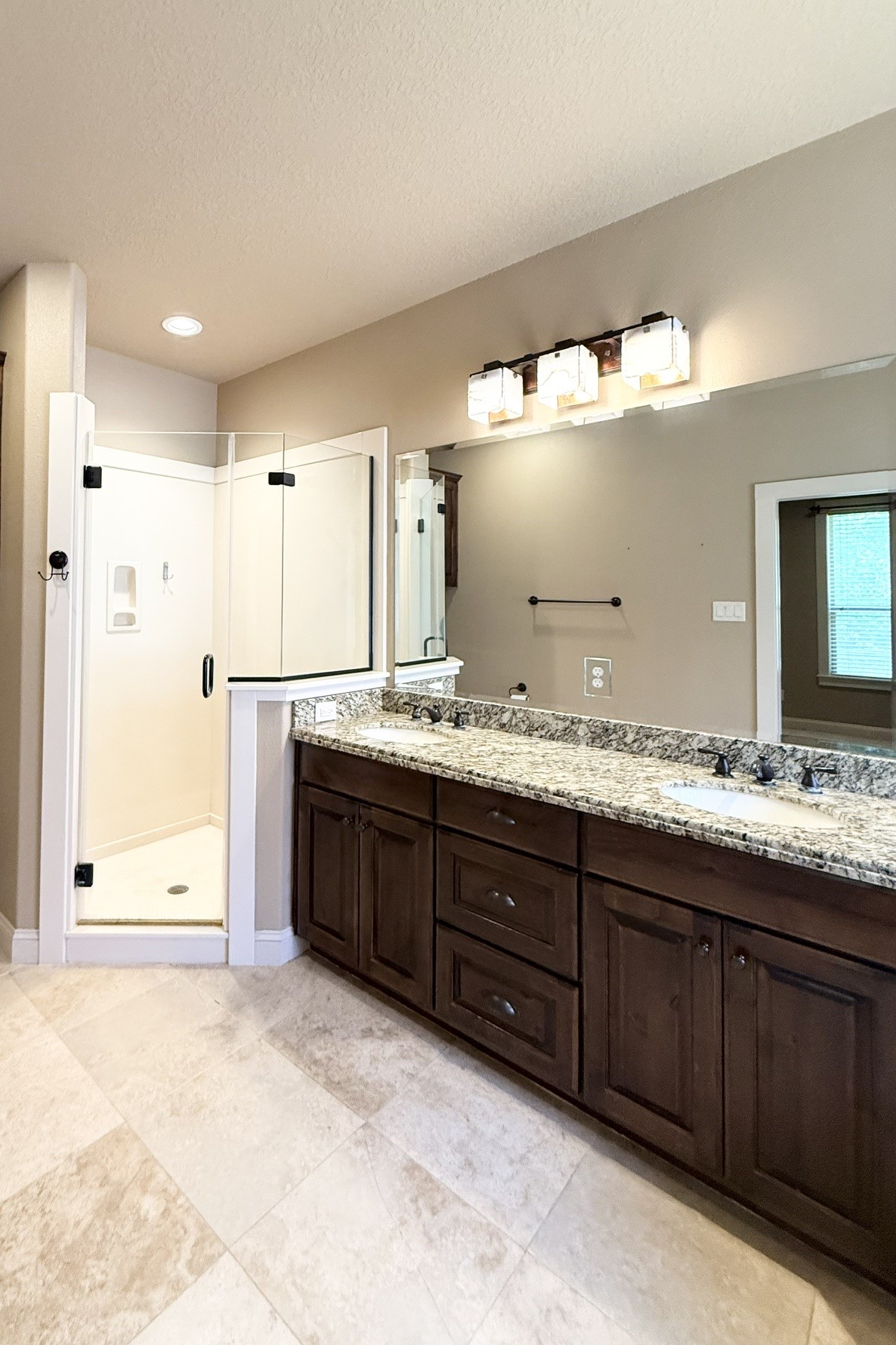 4306 Rock Bend Drive Property Photo 7