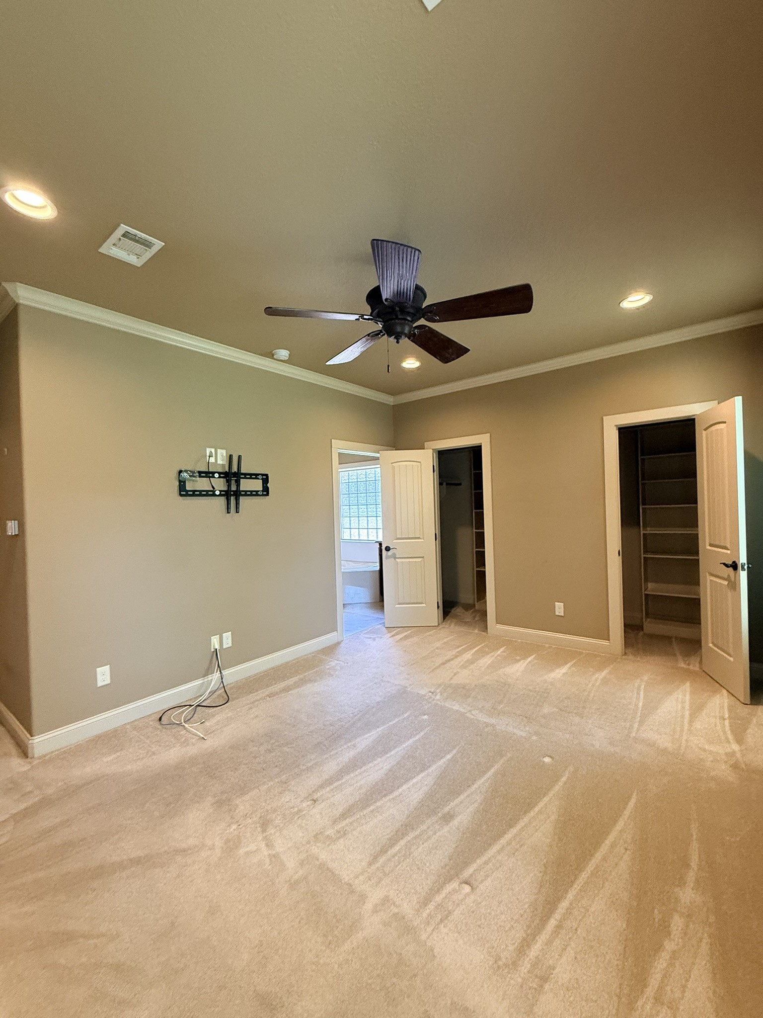 4306 Rock Bend Drive Property Photo 8
