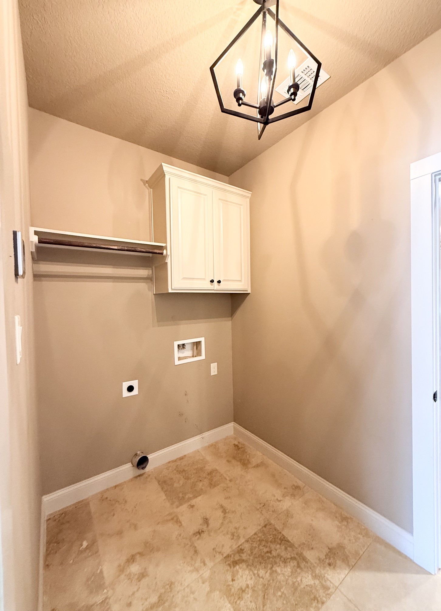 4306 Rock Bend Drive Property Photo 12