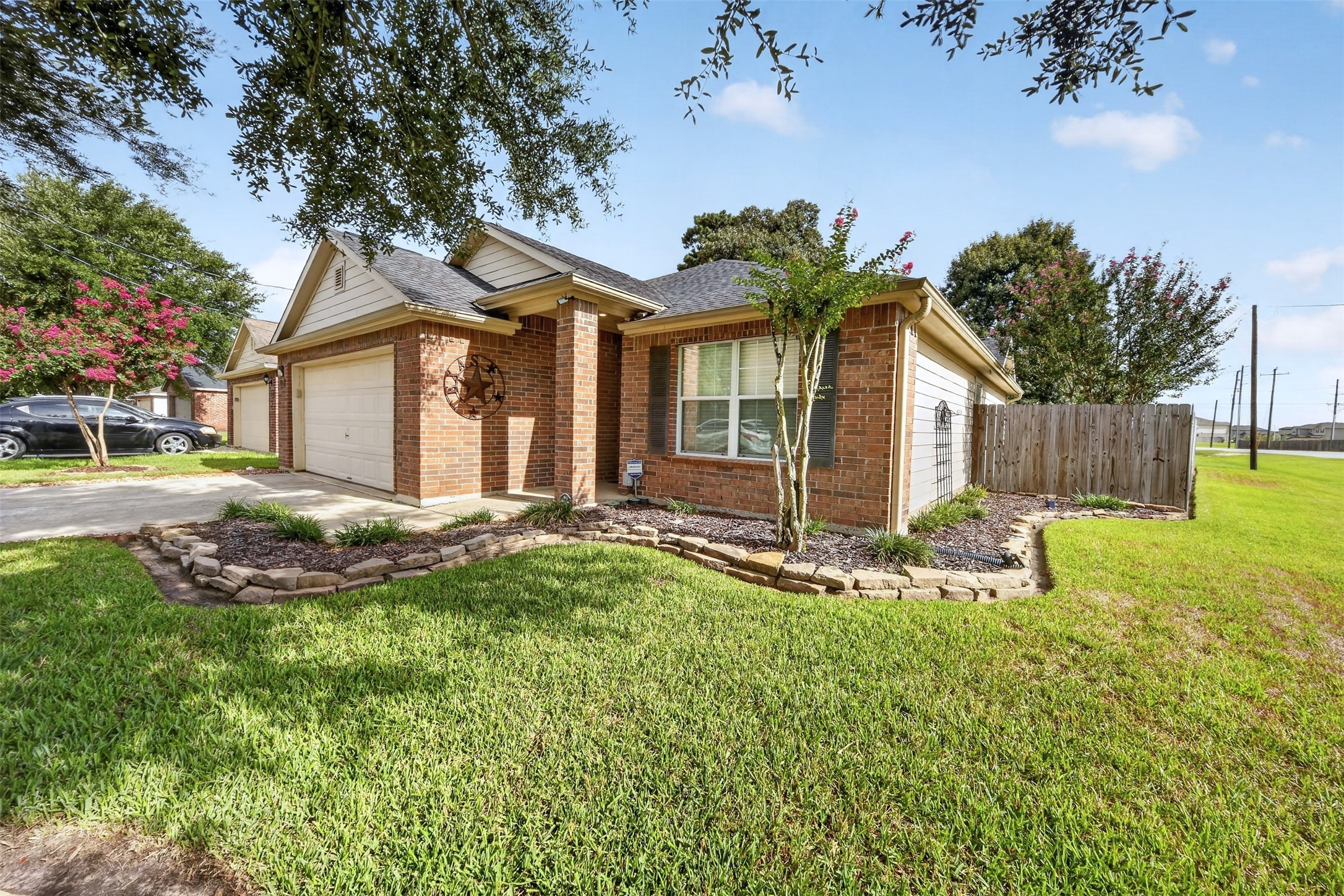 16299 Hidden Deer Lane Property Photo 1