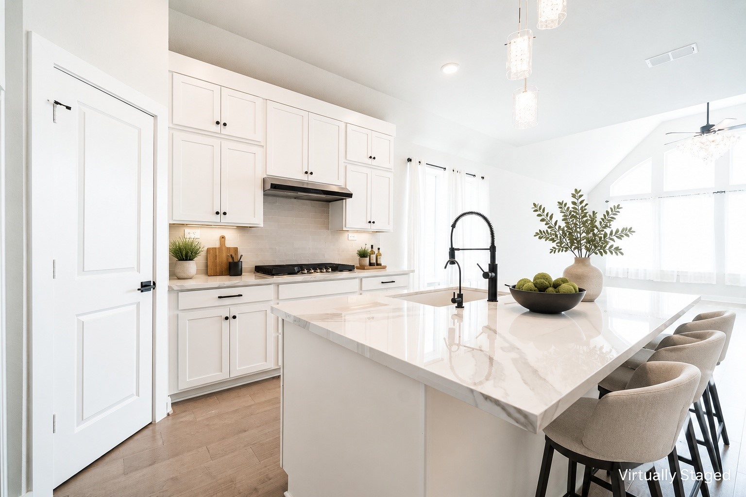 24819 Yellow Spruce Property Photo 3