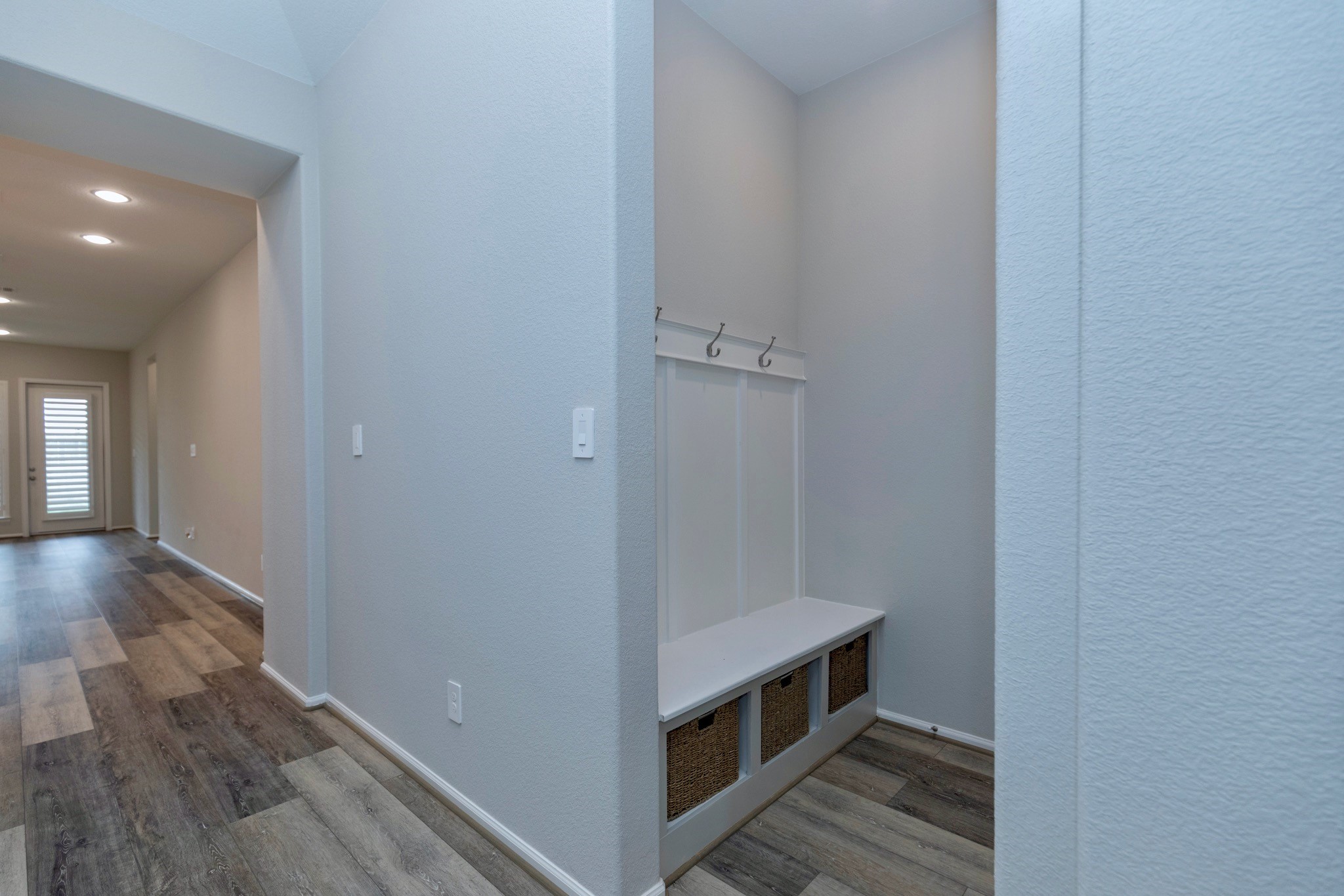 30103 Aralia Drive Property Photo 6
