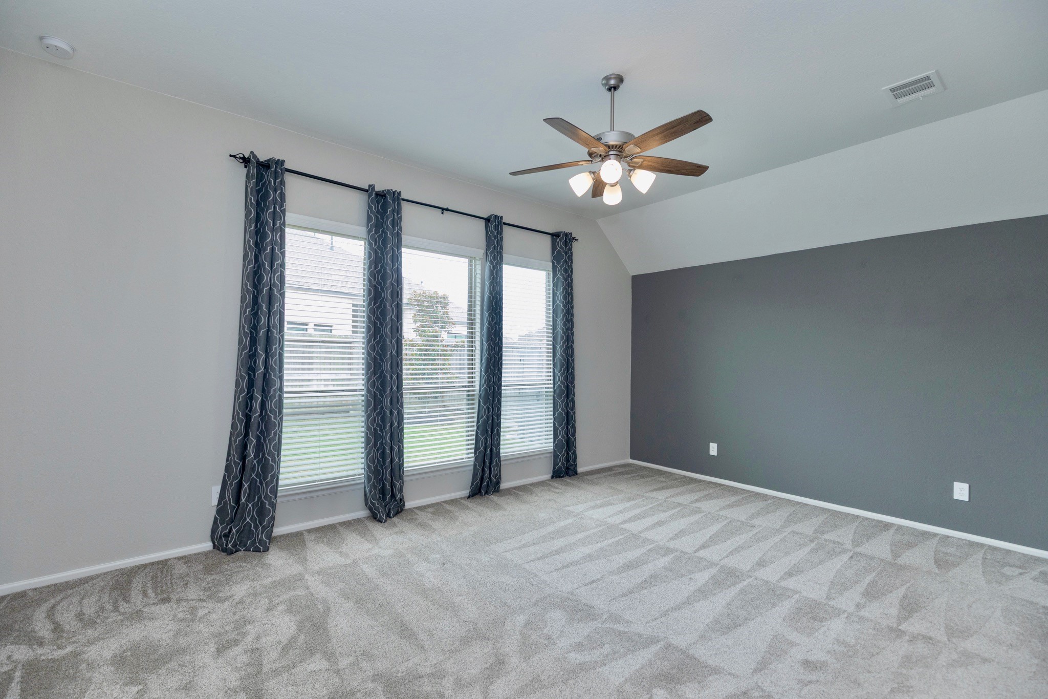 30103 Aralia Drive Property Photo 16