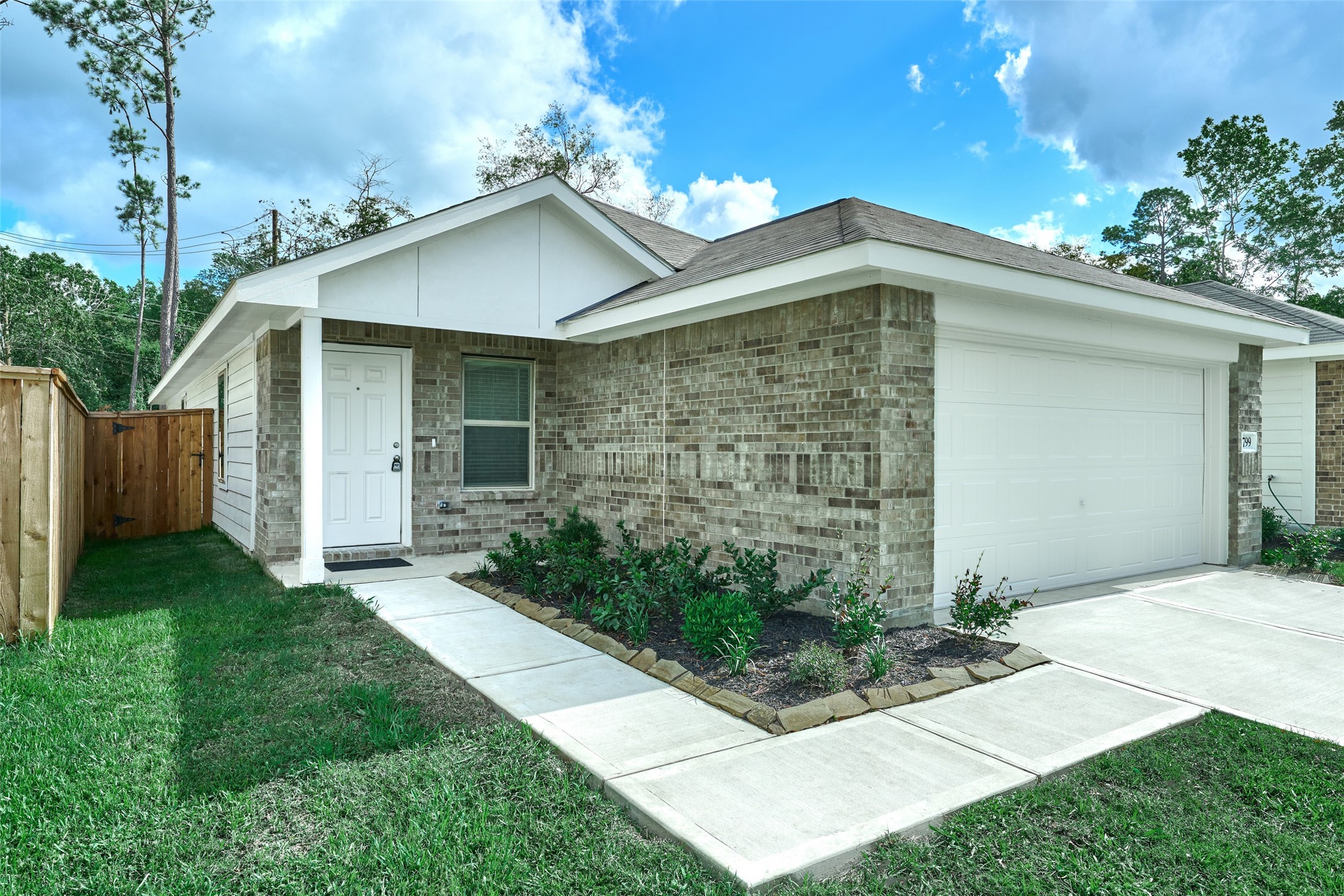 3799 Solanum Drive Property Photo 2
