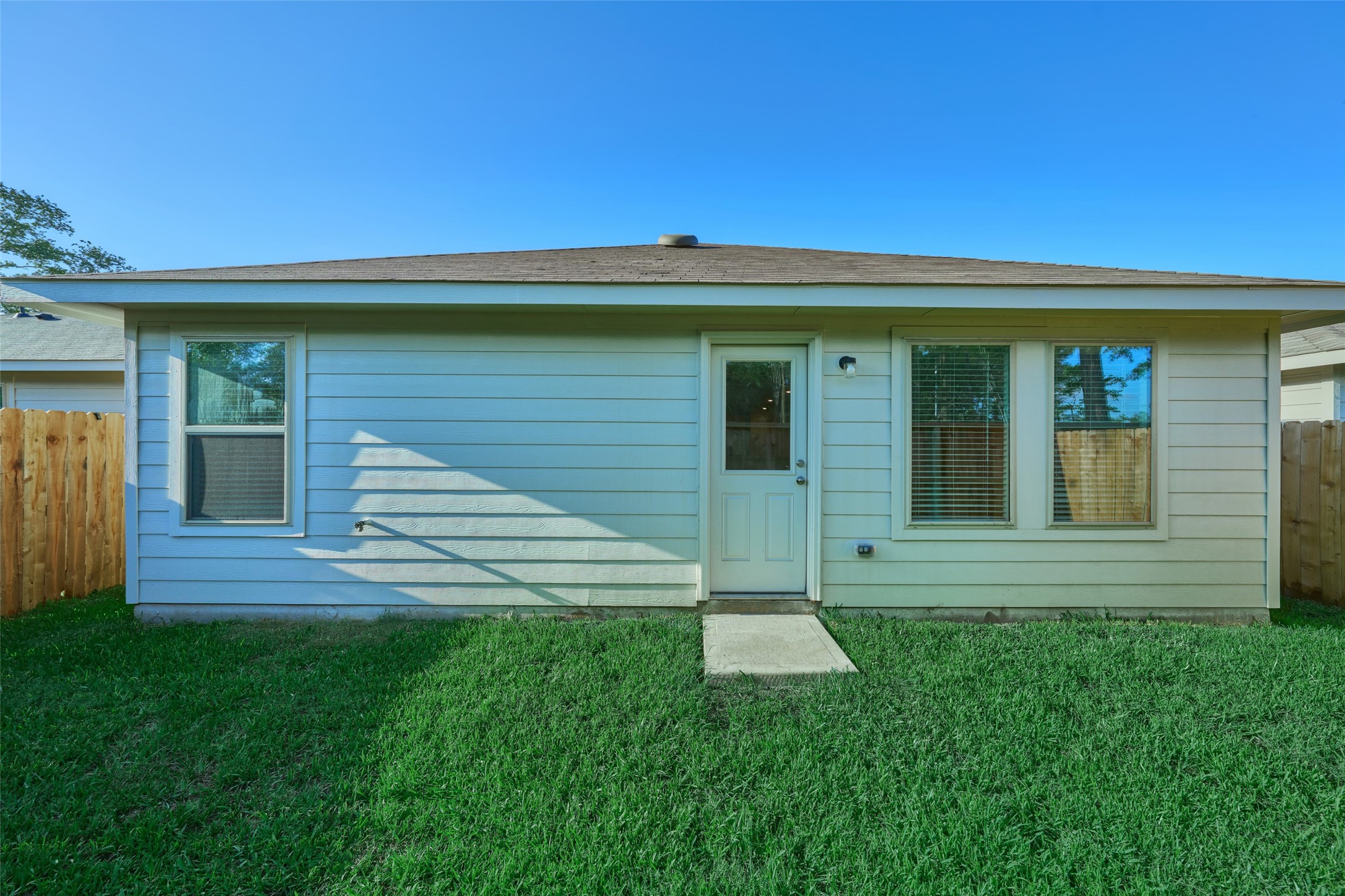 3799 Solanum Drive Property Photo 35