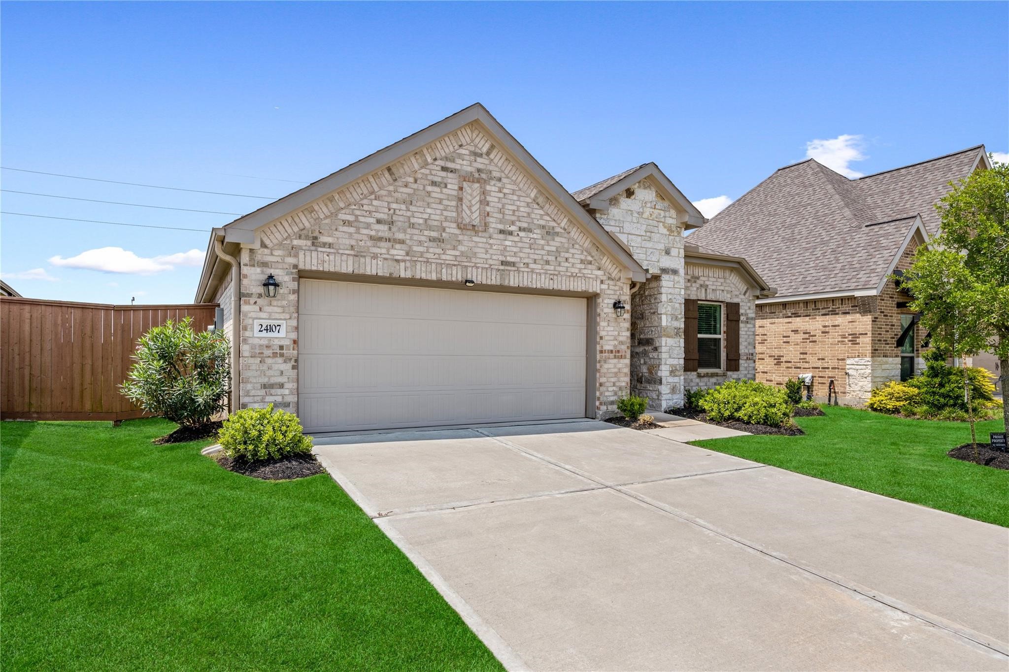 24107 Avocet Creek Road Property Photo 1