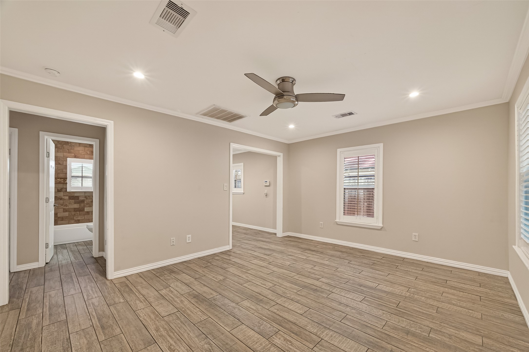 5721 Sylvia Drive Property Photo 5