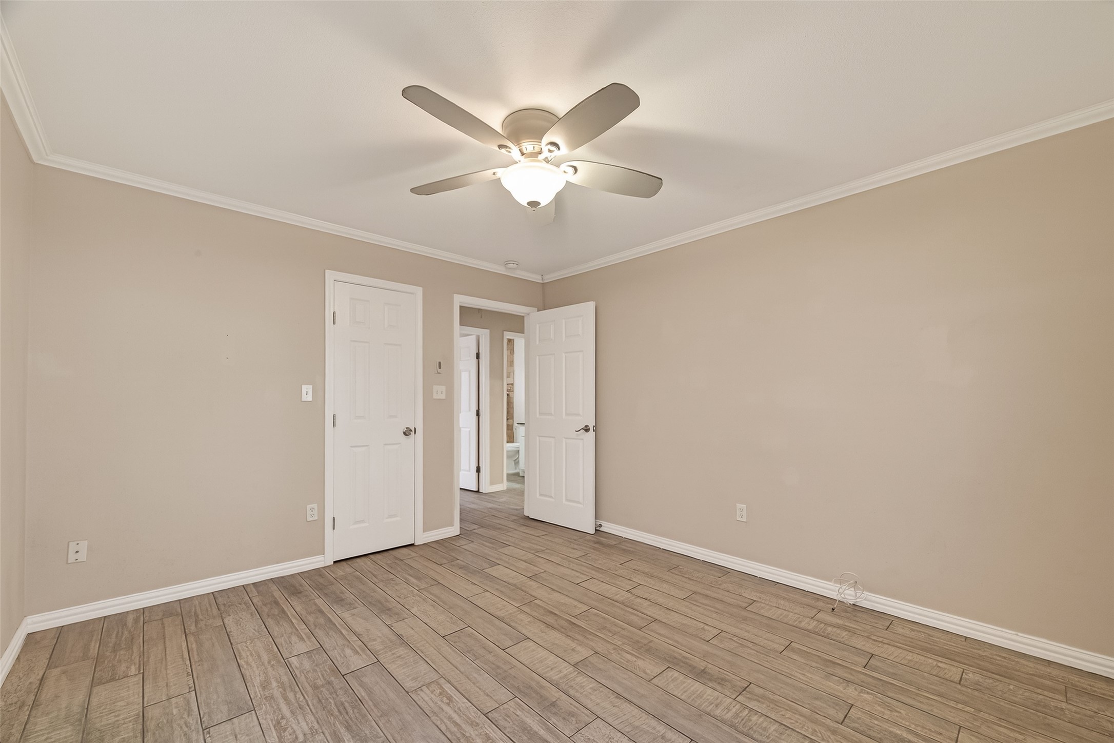 5721 Sylvia Drive Property Photo 16