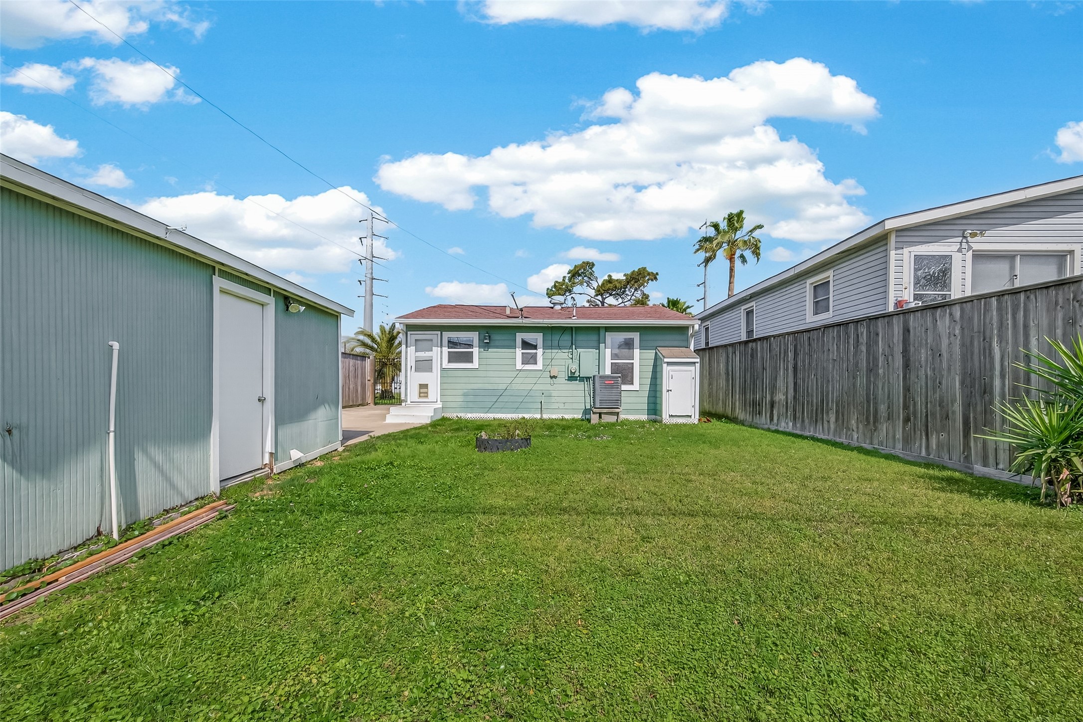 5721 Sylvia Drive Property Photo 24