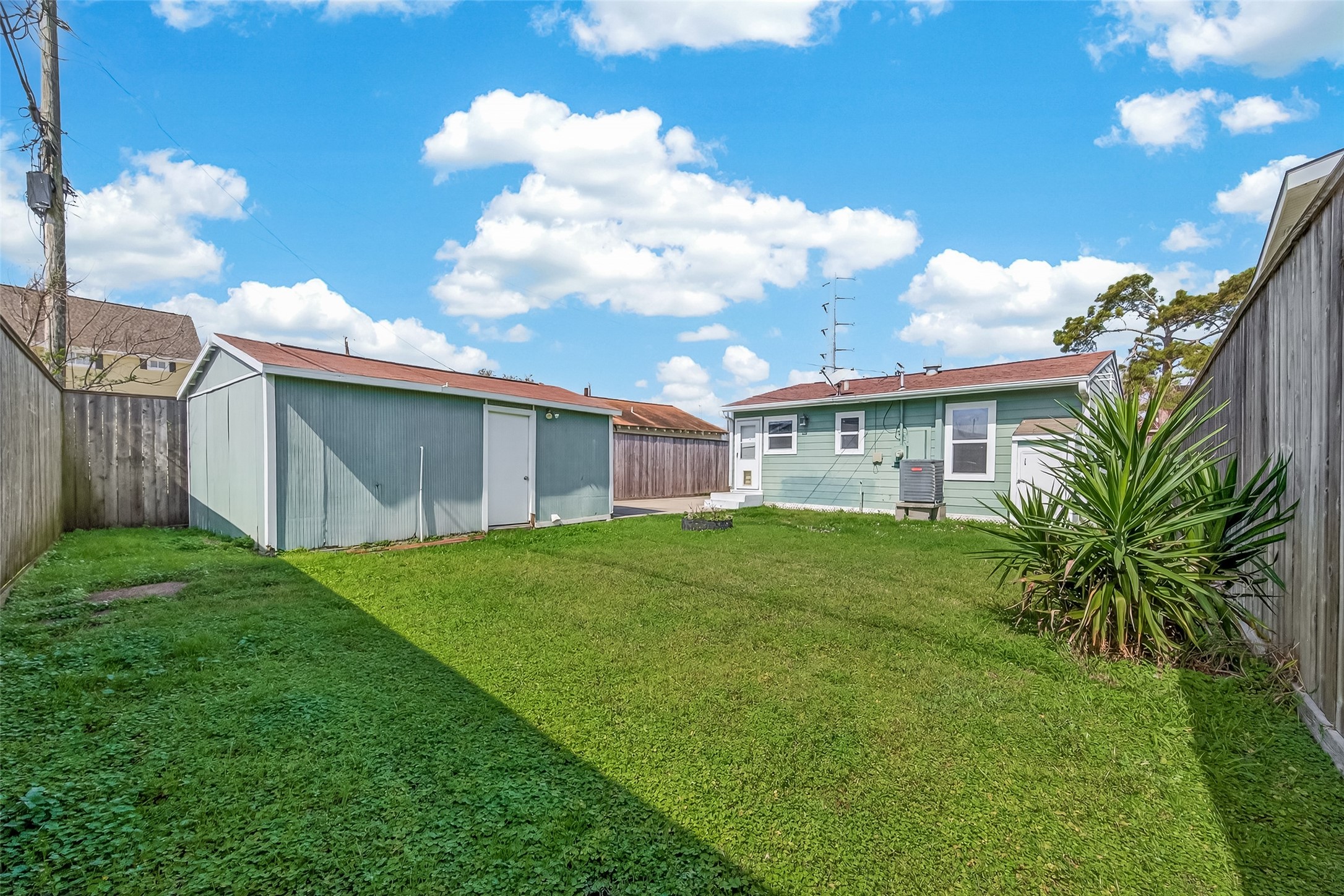 5721 Sylvia Drive Property Photo 25
