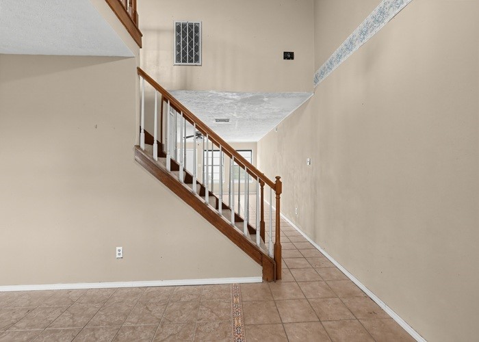 11487 Sabo Road Property Photo 8