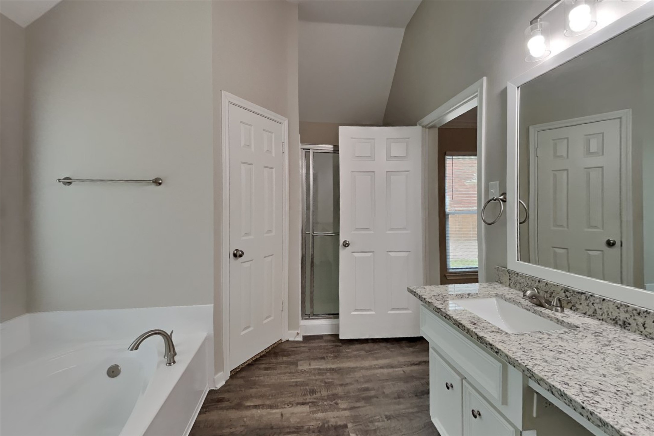 1315 Forest Hollow Drive Property Photo 11
