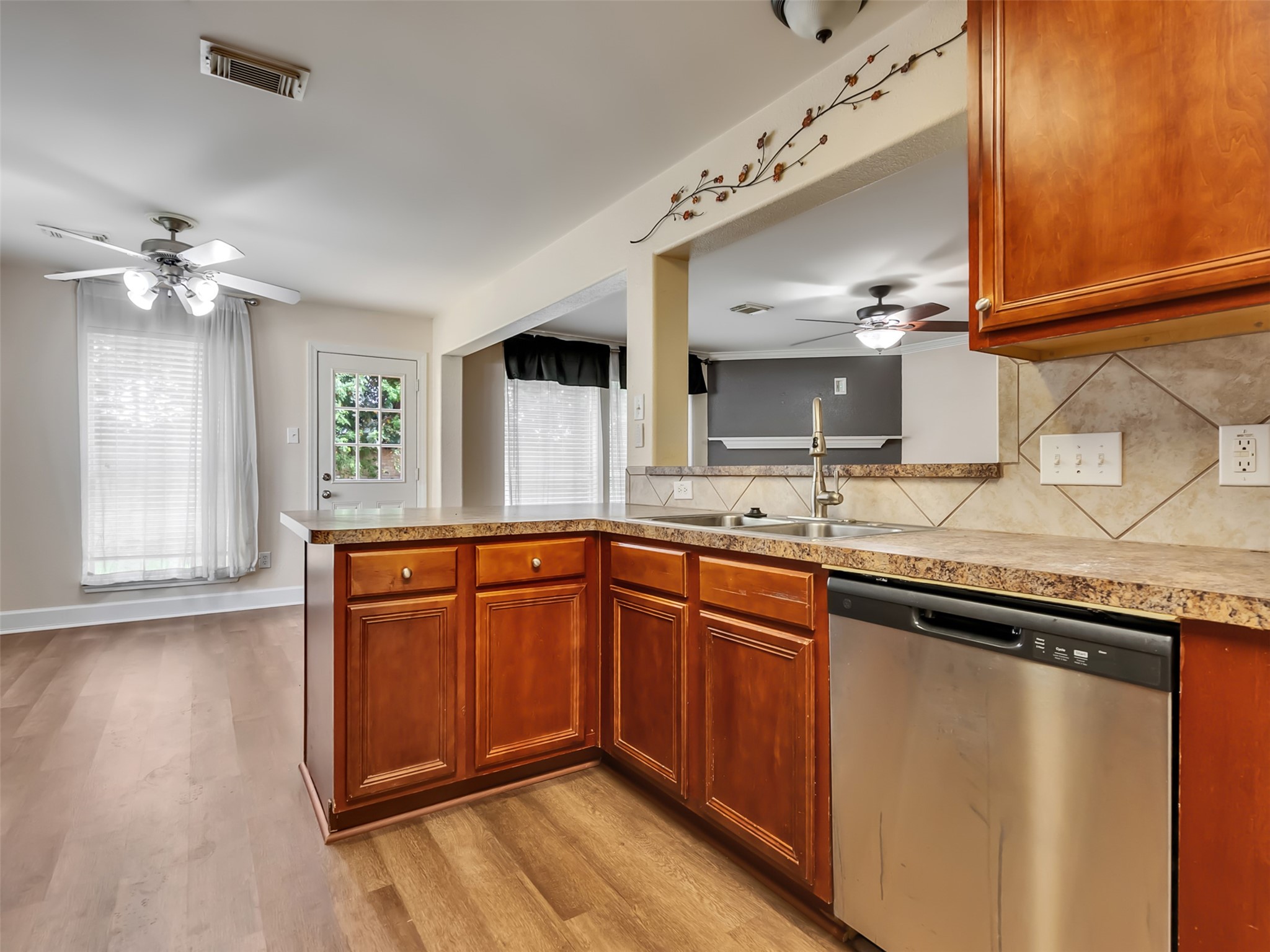 4203 Keystone Trail Property Photo 6