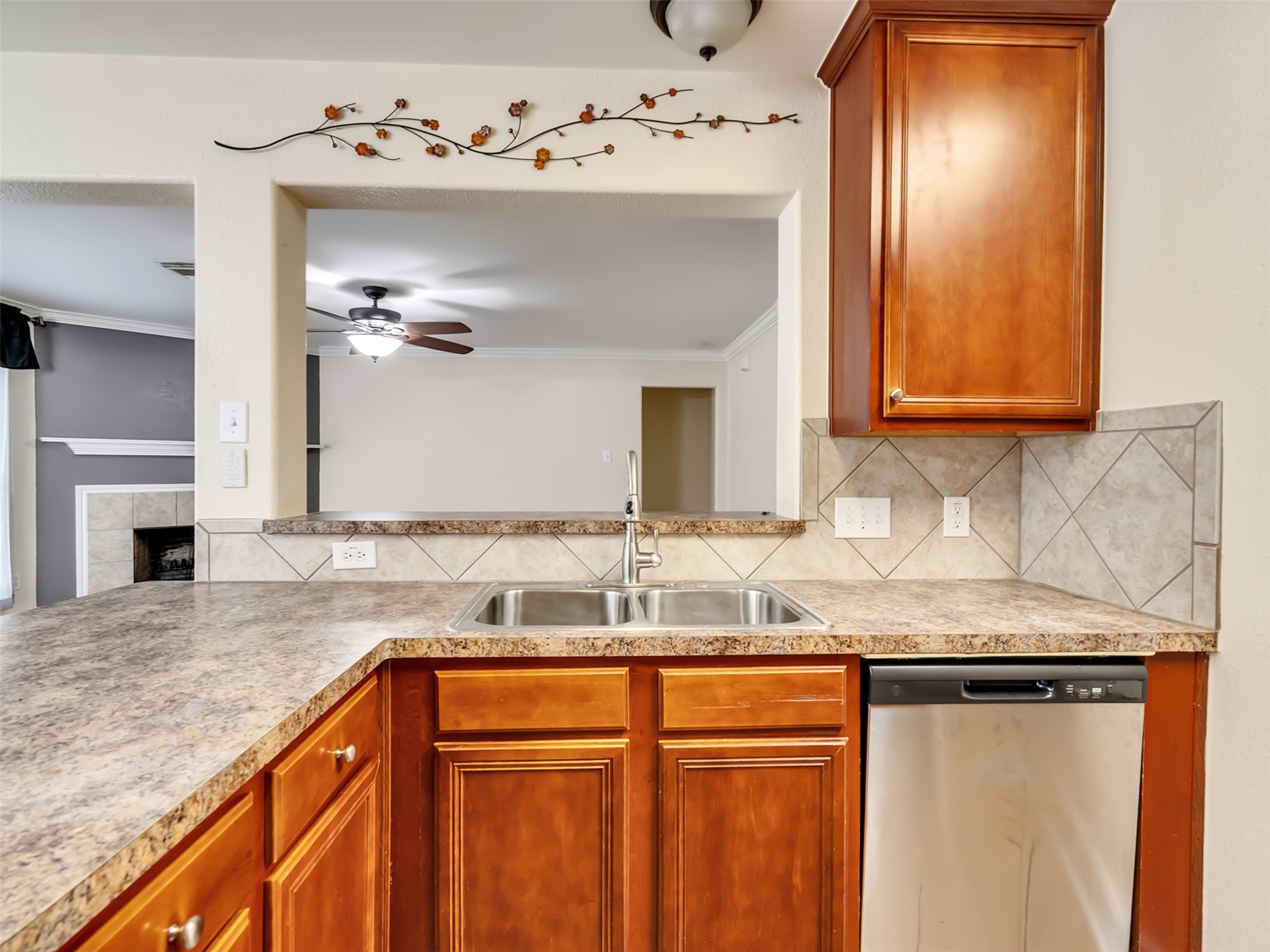 4203 Keystone Trail Property Photo 8