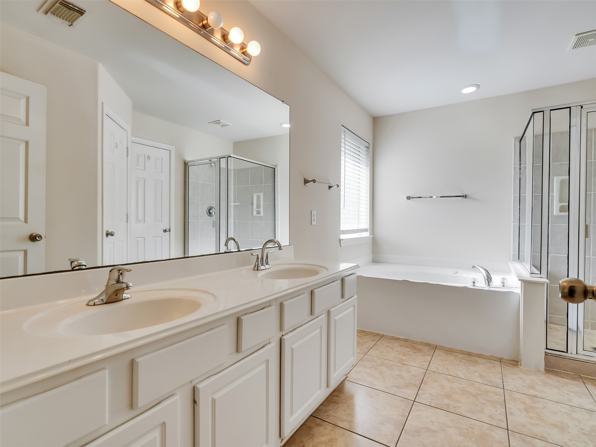 4203 Keystone Trail Property Photo 18