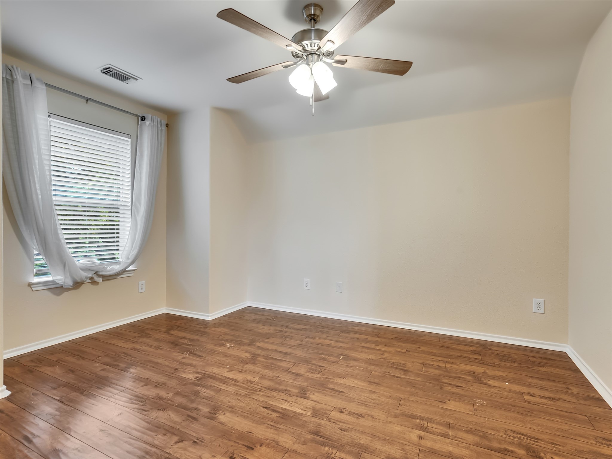 4203 Keystone Trail Property Photo 27