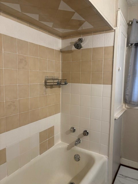 908 W 23rd Street Property Photo 12