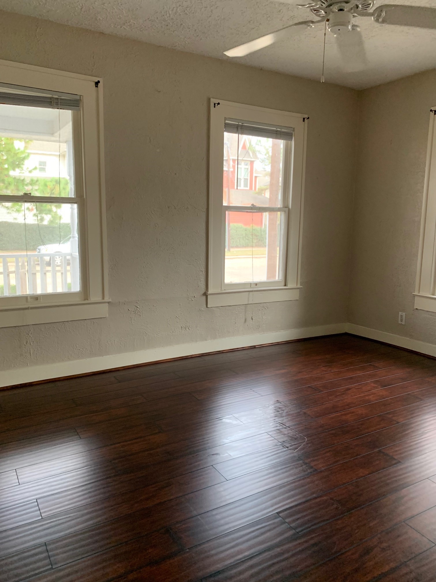 908 W 23rd Street Property Photo 13