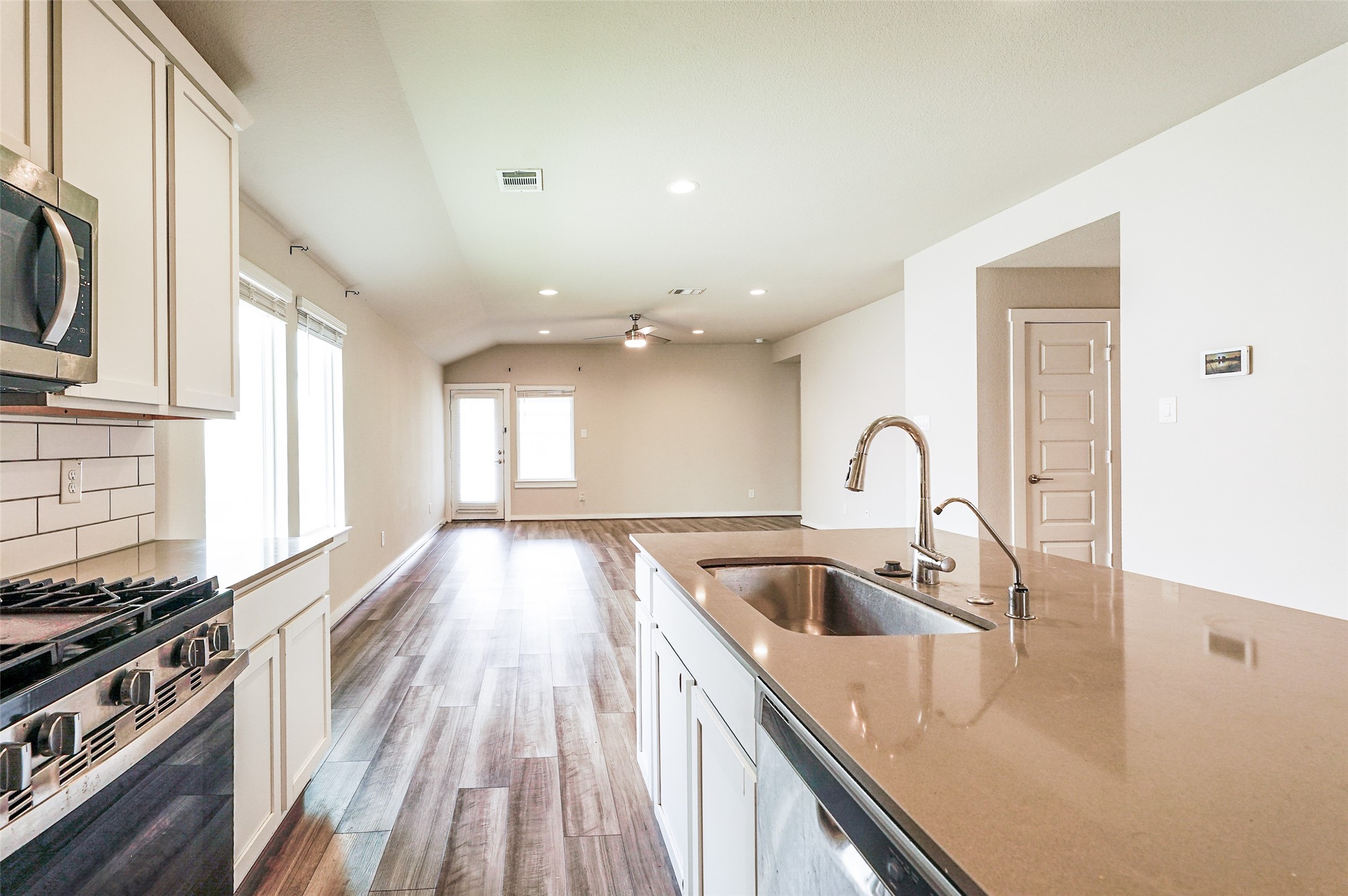 7523 Ramsgate Cliff Lane Property Photo 10